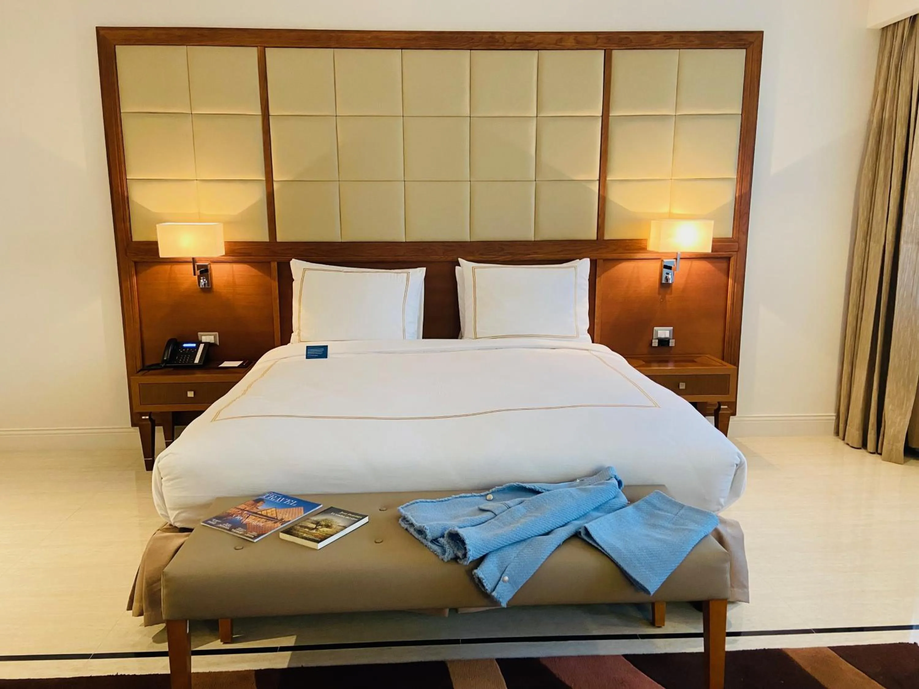 Bed in Grand Hotel Djibloho
