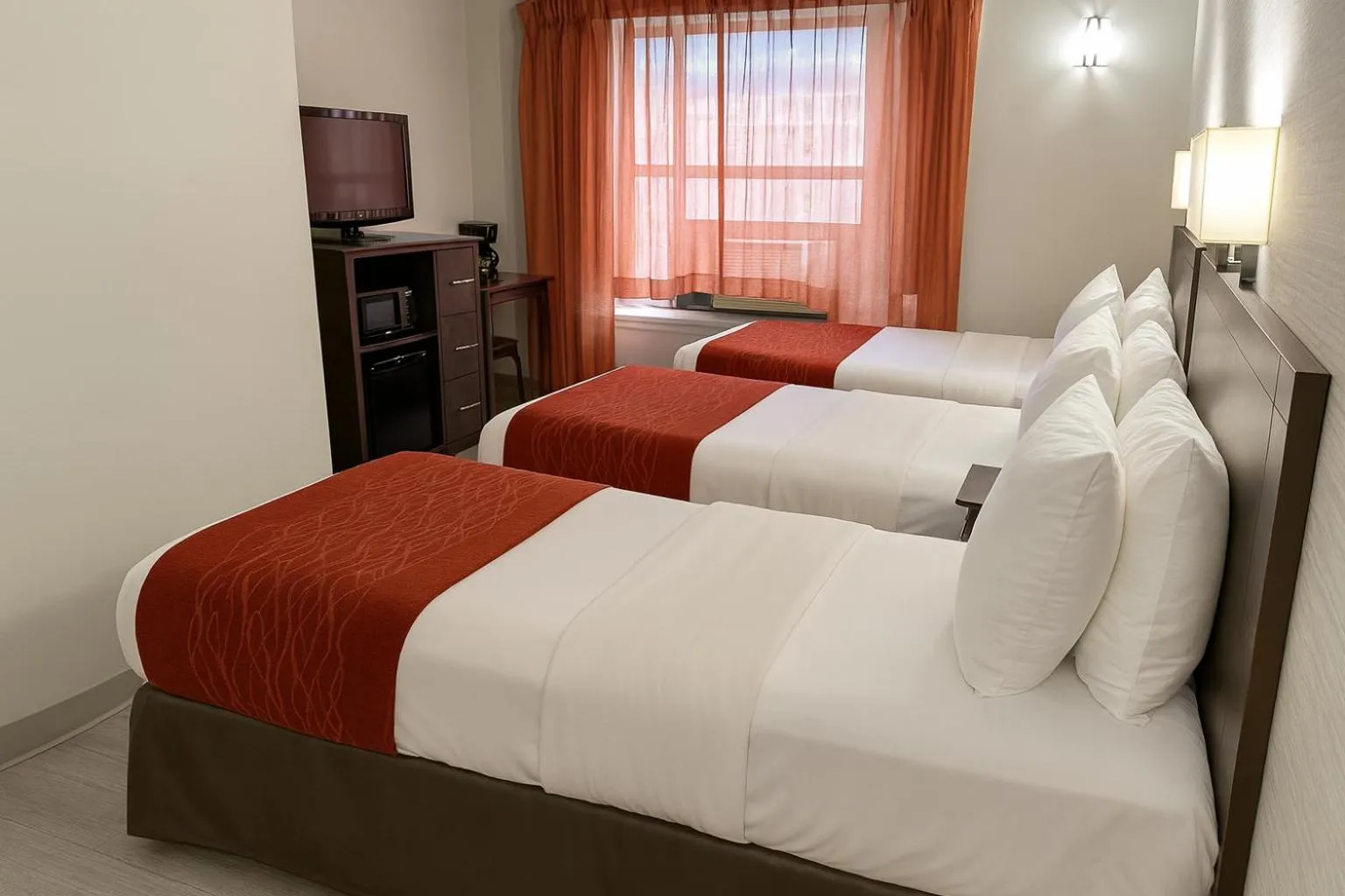 Bedroom, Bed in Heritage Hotel New York City