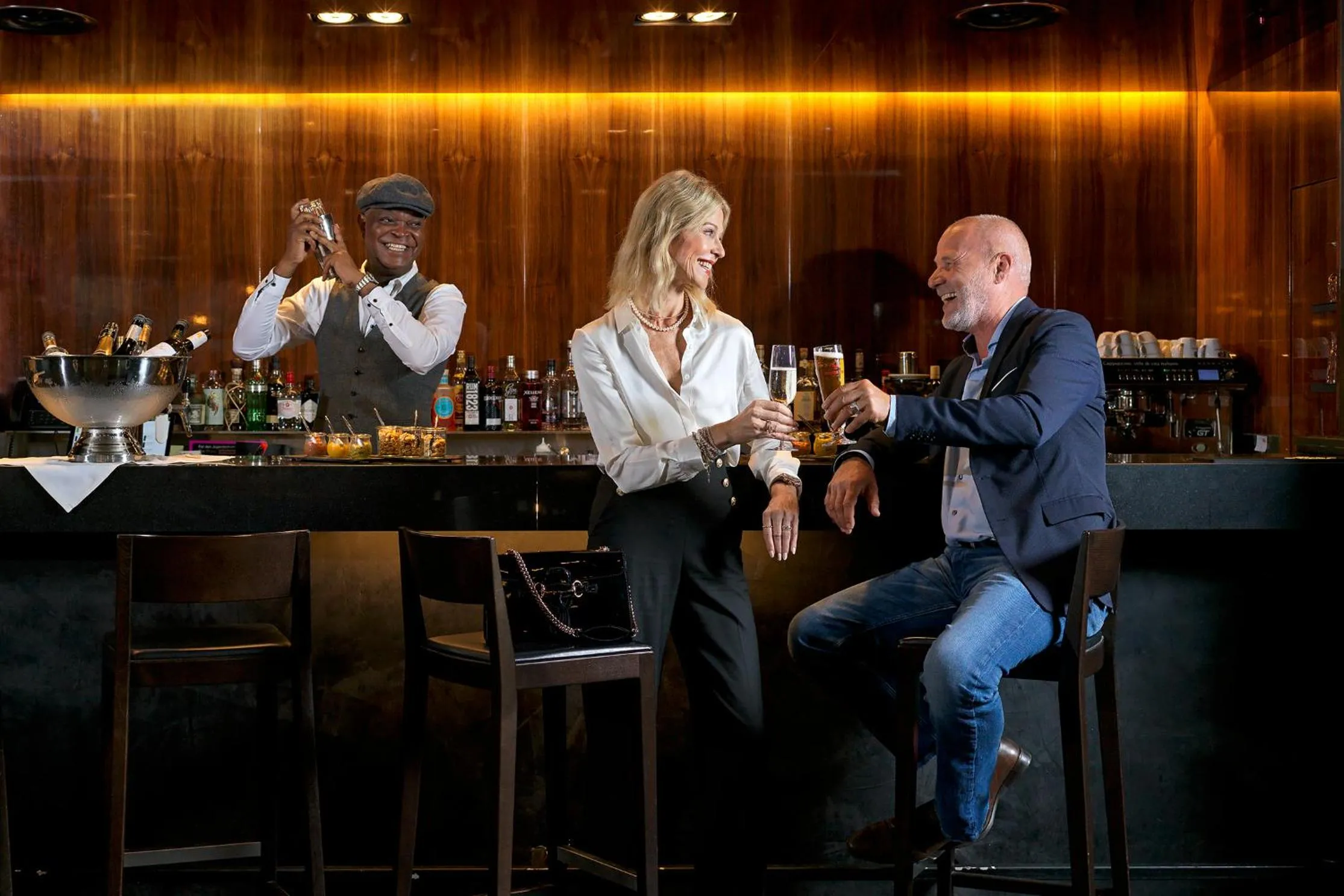 Restaurant/places to eat in City Garden Hotel