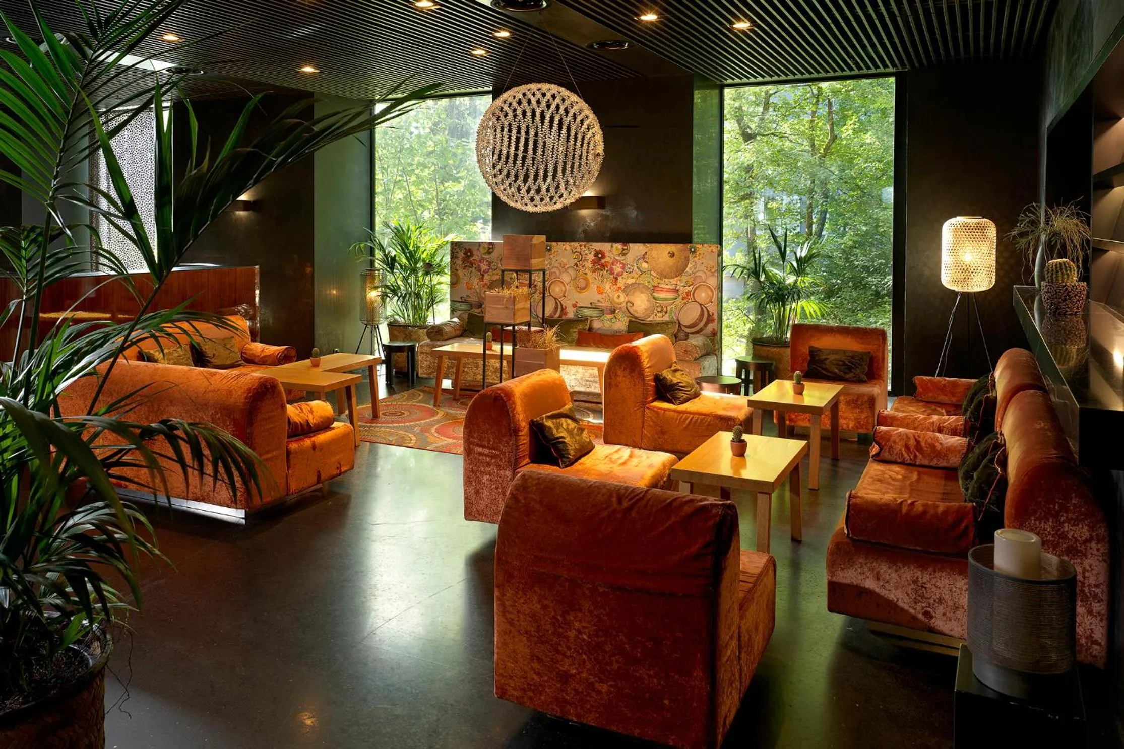 Seating area in City Garden Hotel