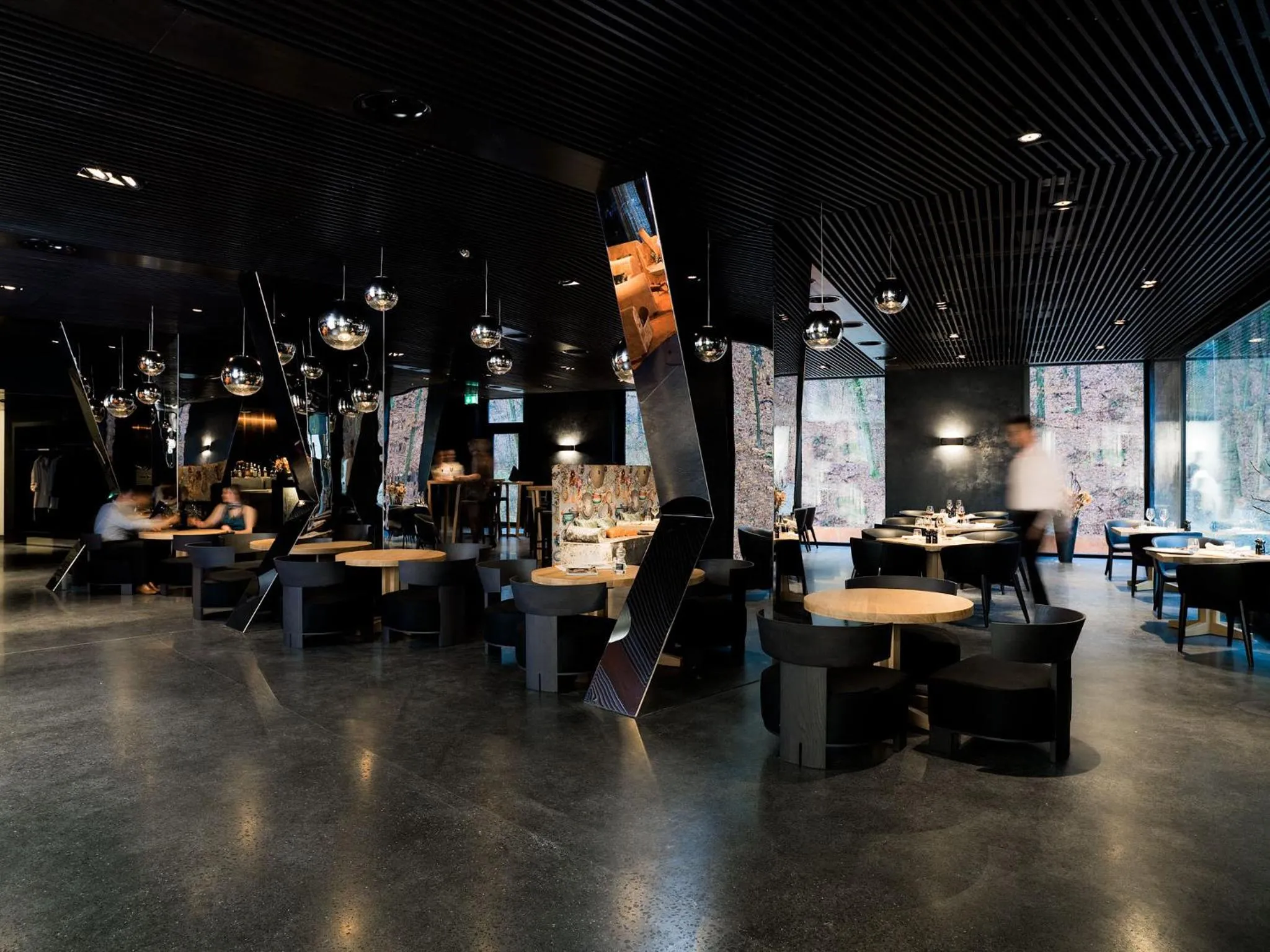 Restaurant/places to eat in City Garden Hotel