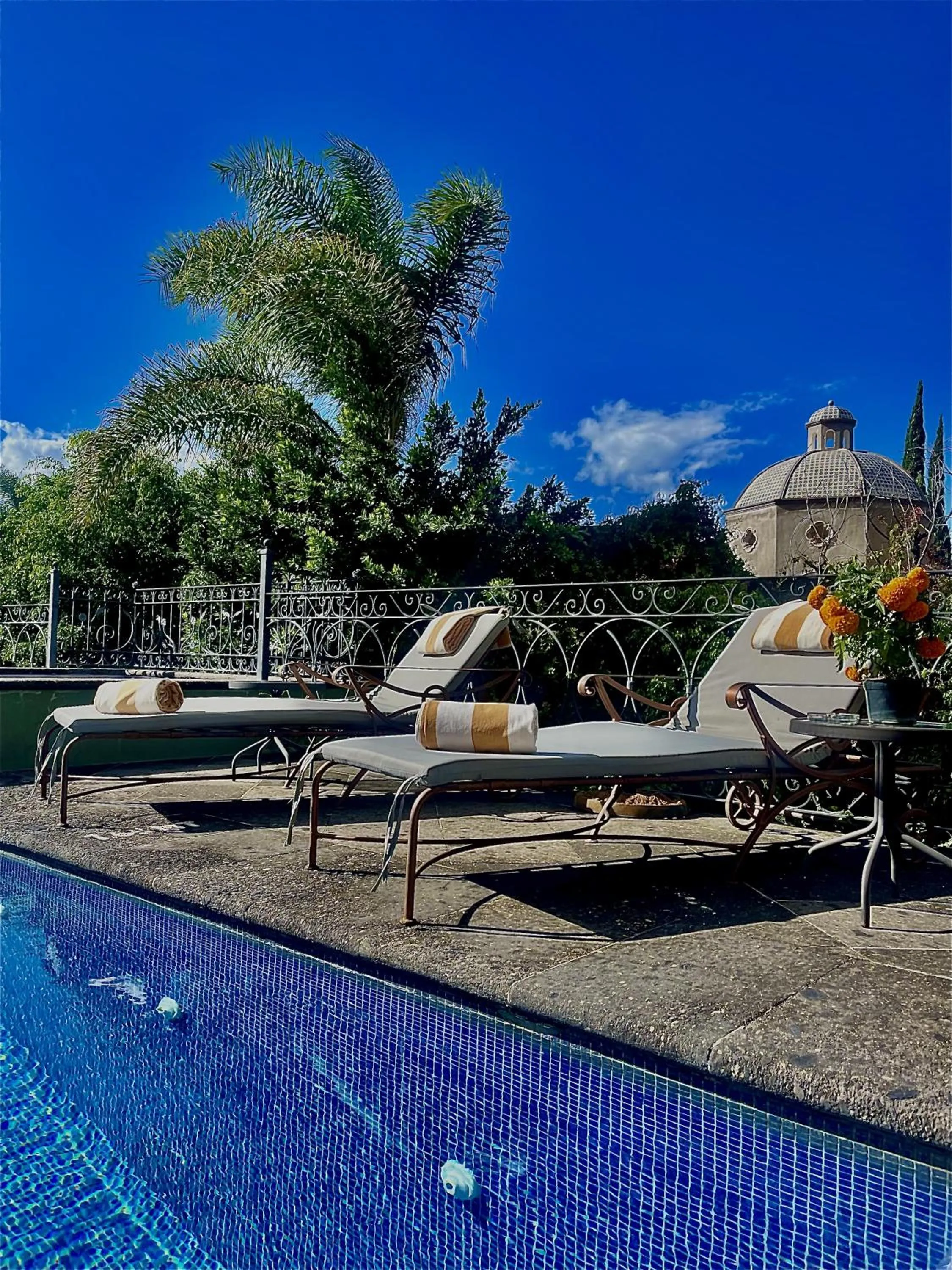 Swimming pool in Casa Don Pascual Hotel Boutique Sweet Home