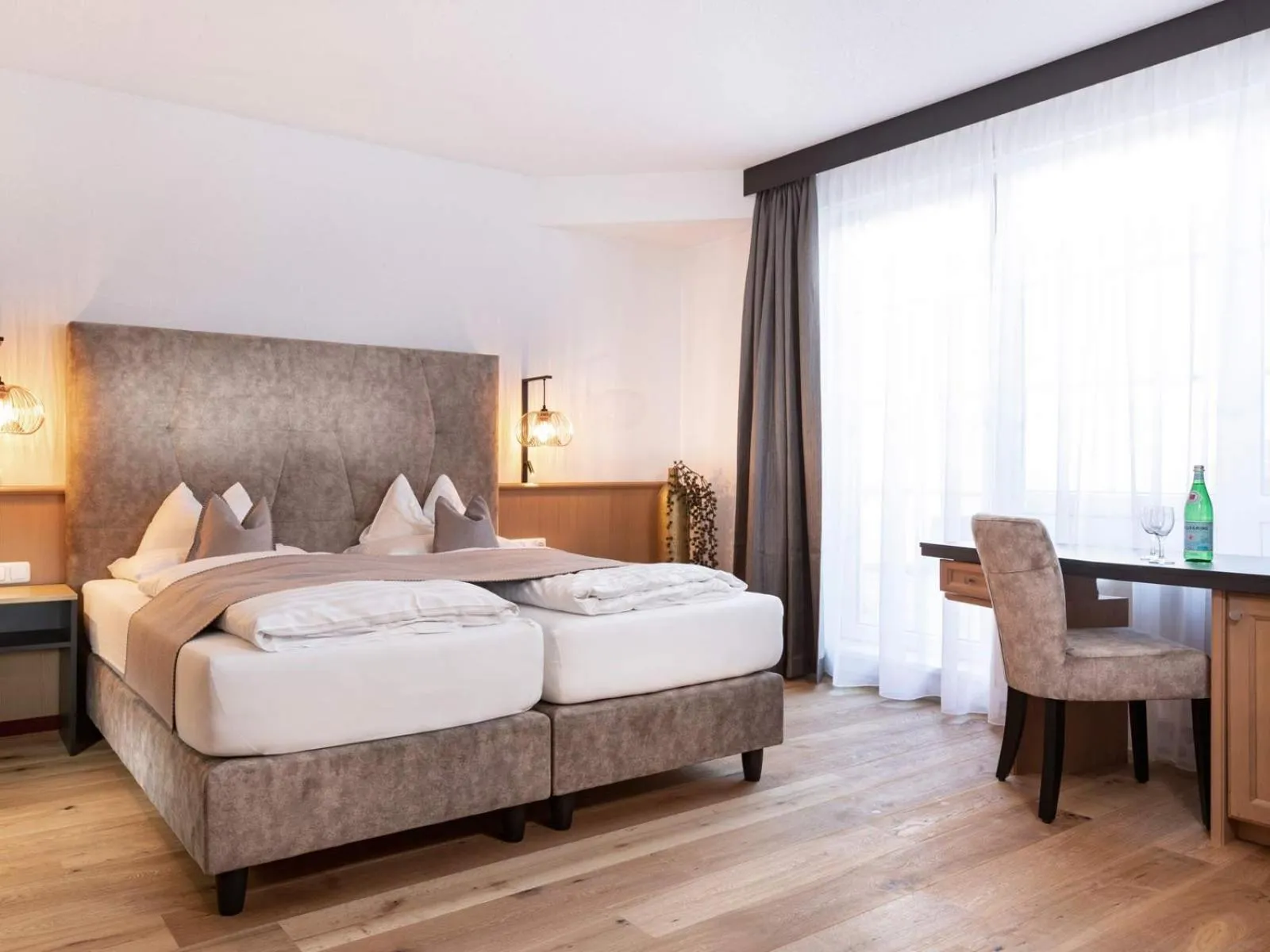 Photo of the whole room, Bed in Seiblishof Superior Hotel Ischgl