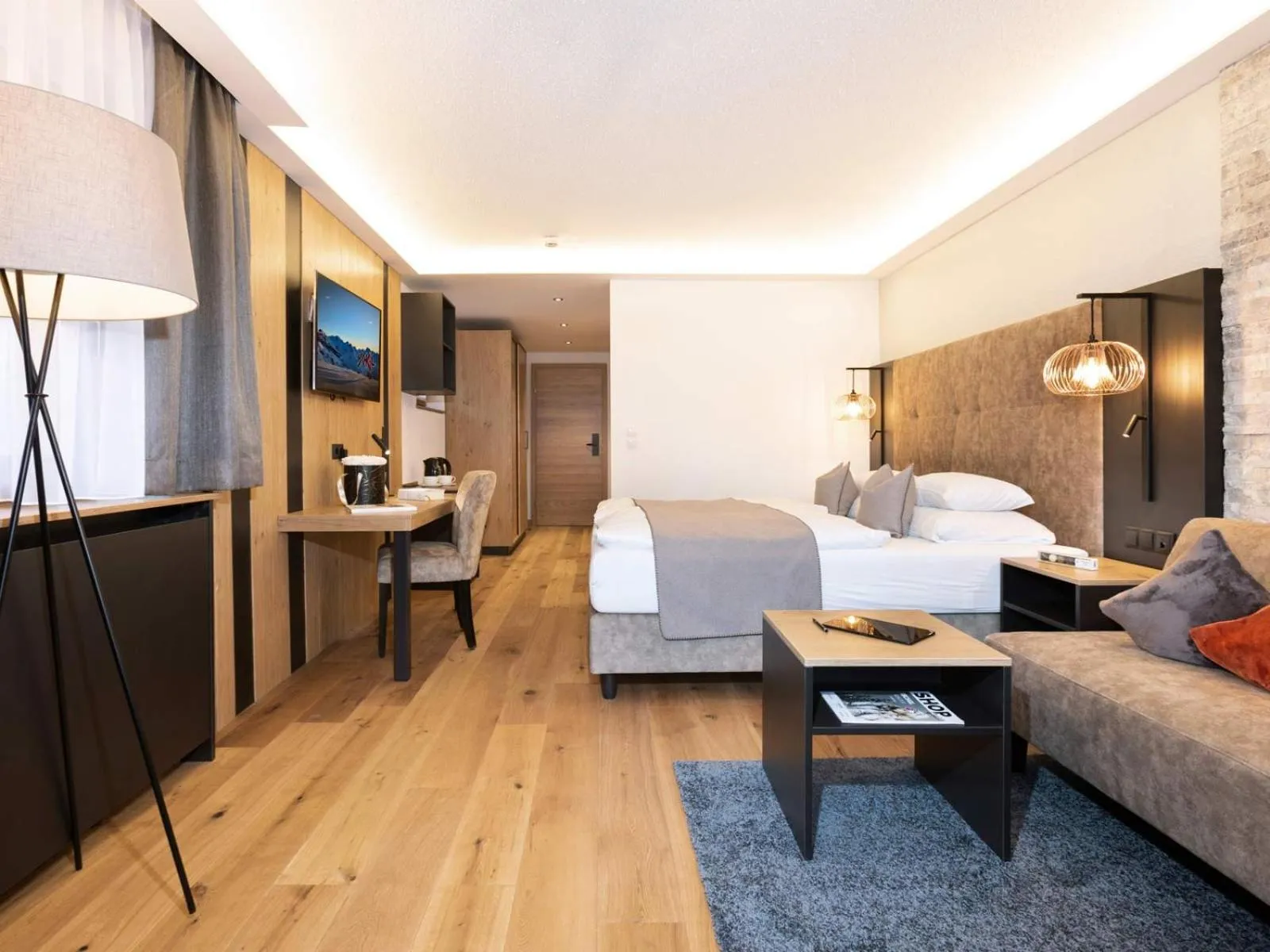 Photo of the whole room, Bed in Seiblishof Superior Hotel Ischgl