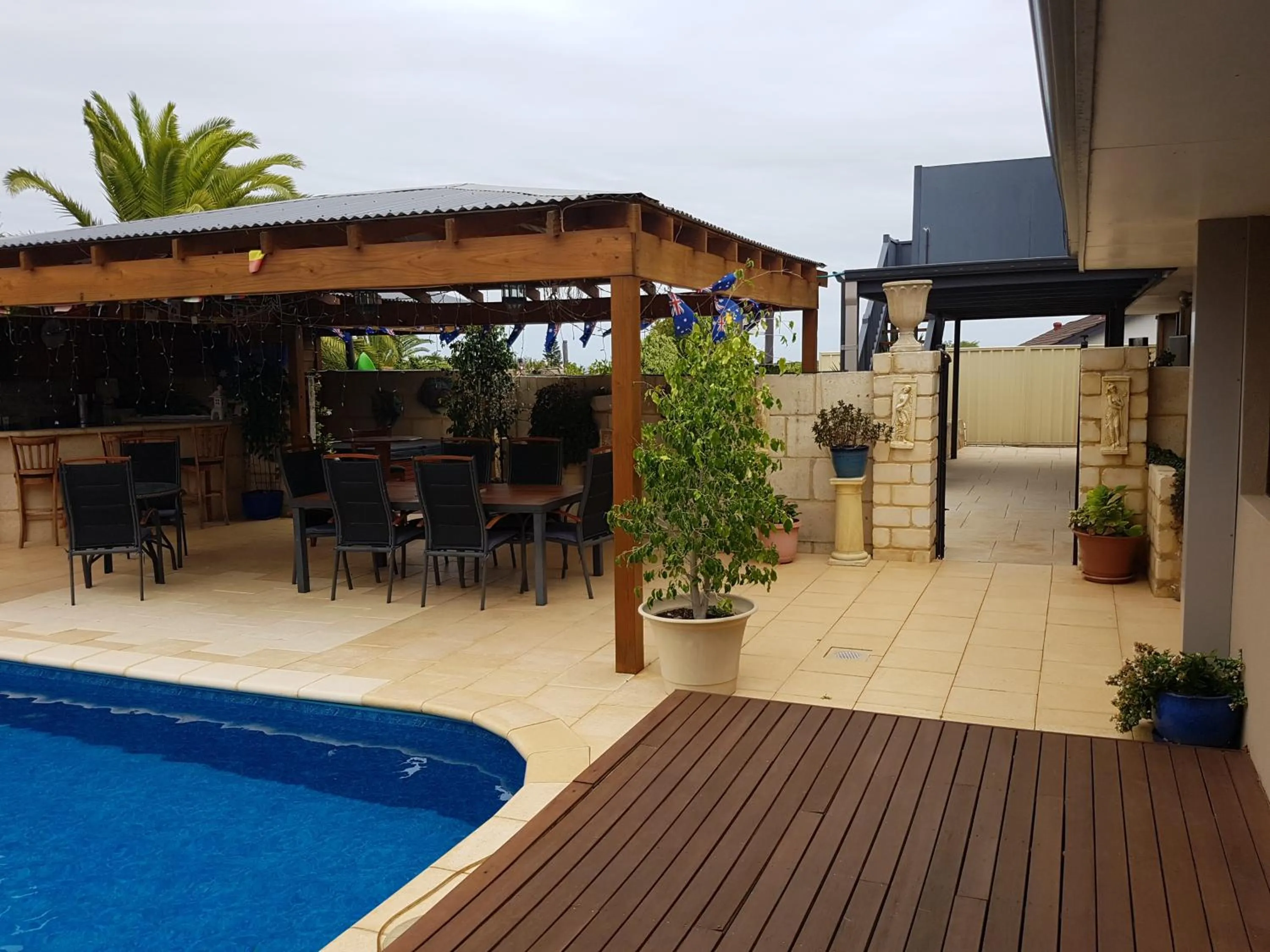 BBQ facilities in Ocean Reef Homestay