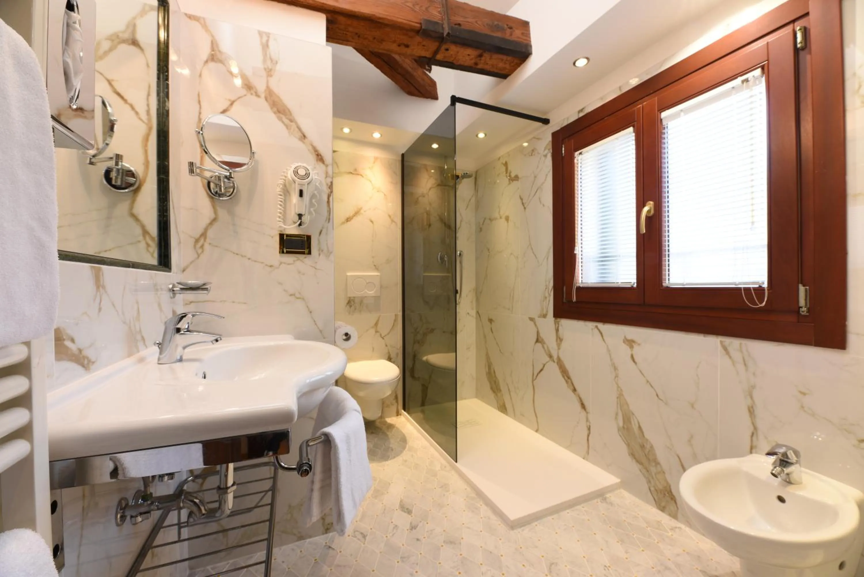 Bathroom in Hotel Al Piave