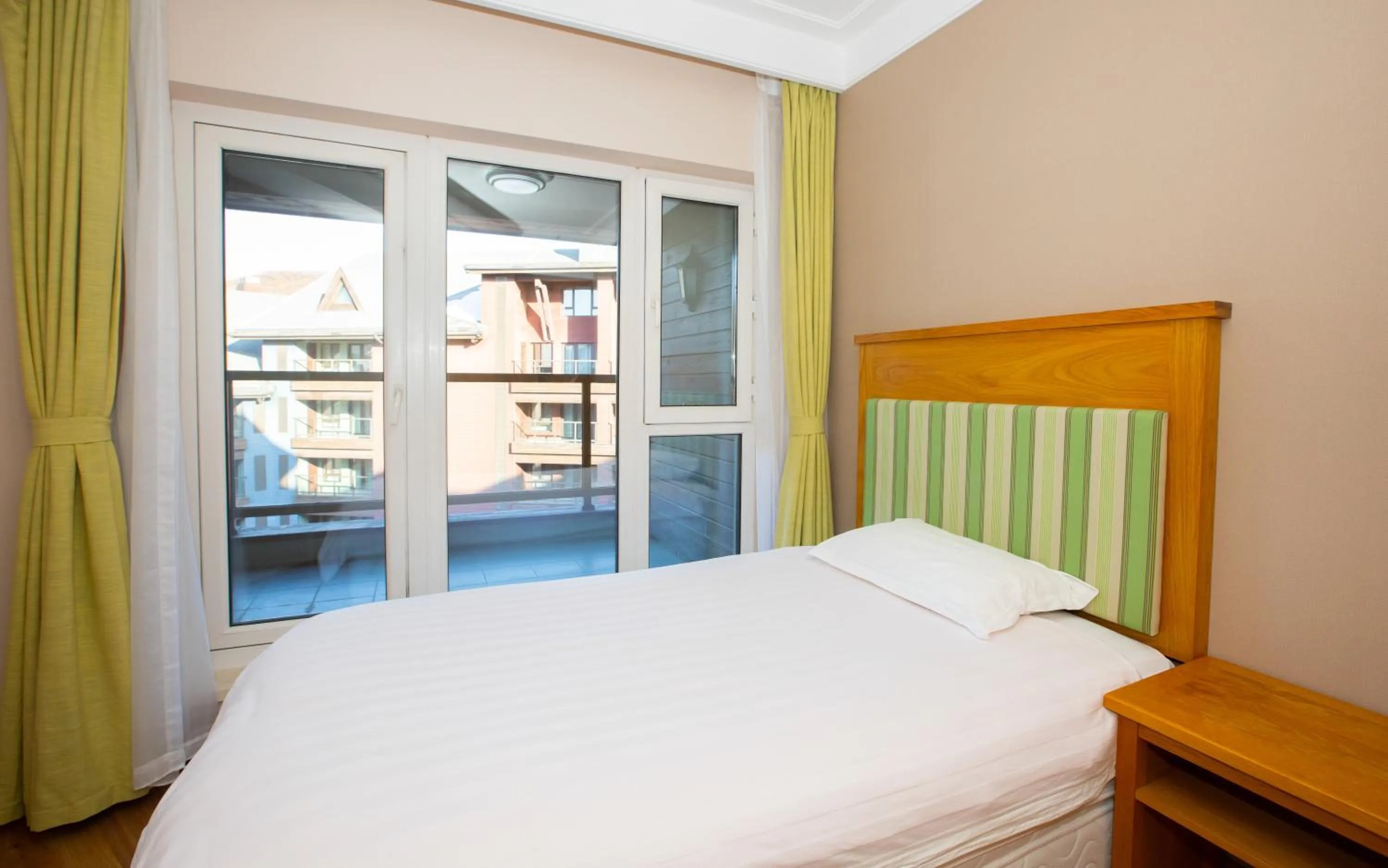 Songhua Lake Qingshan Snow View Apartment