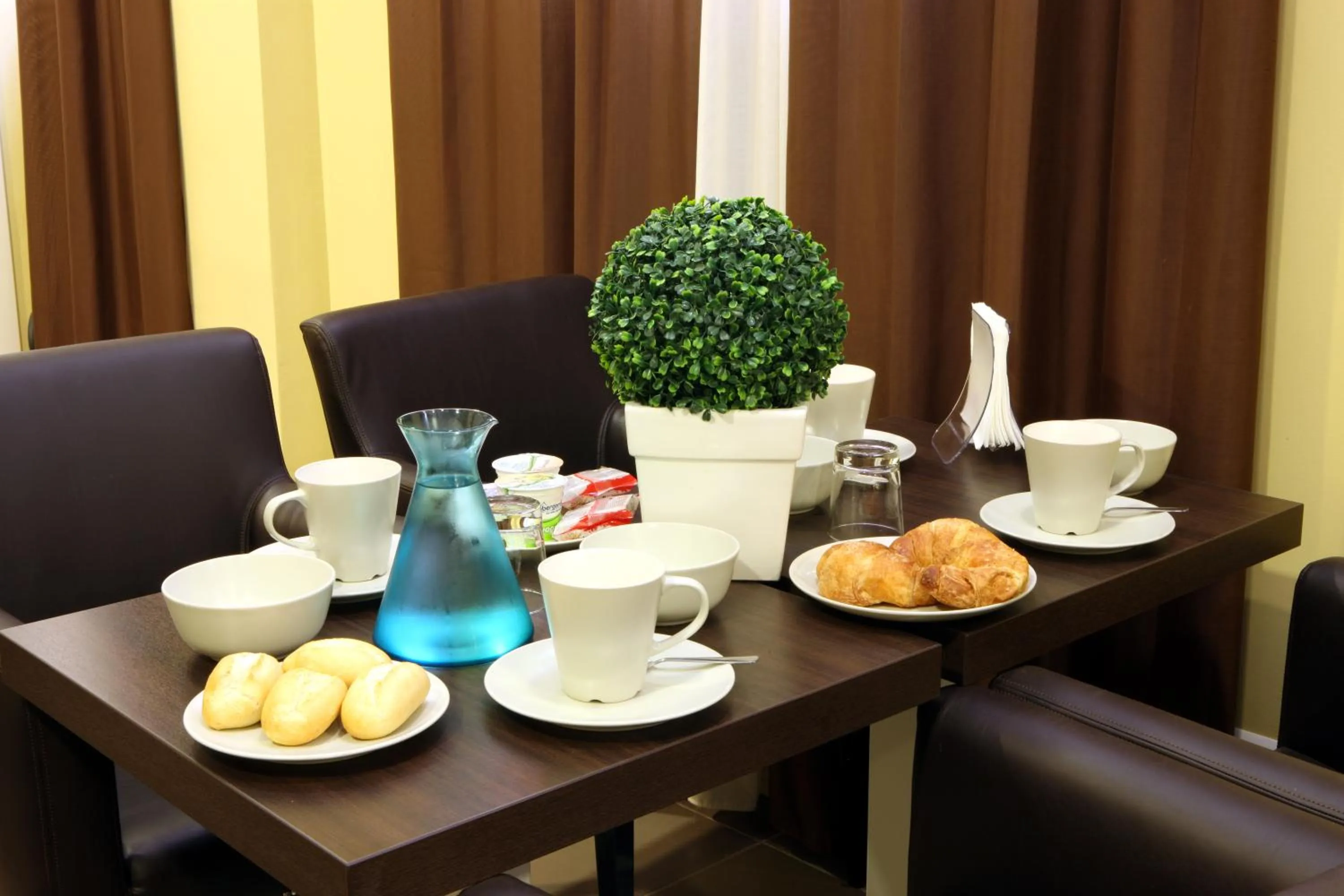 Breakfast in Hotel Ferton