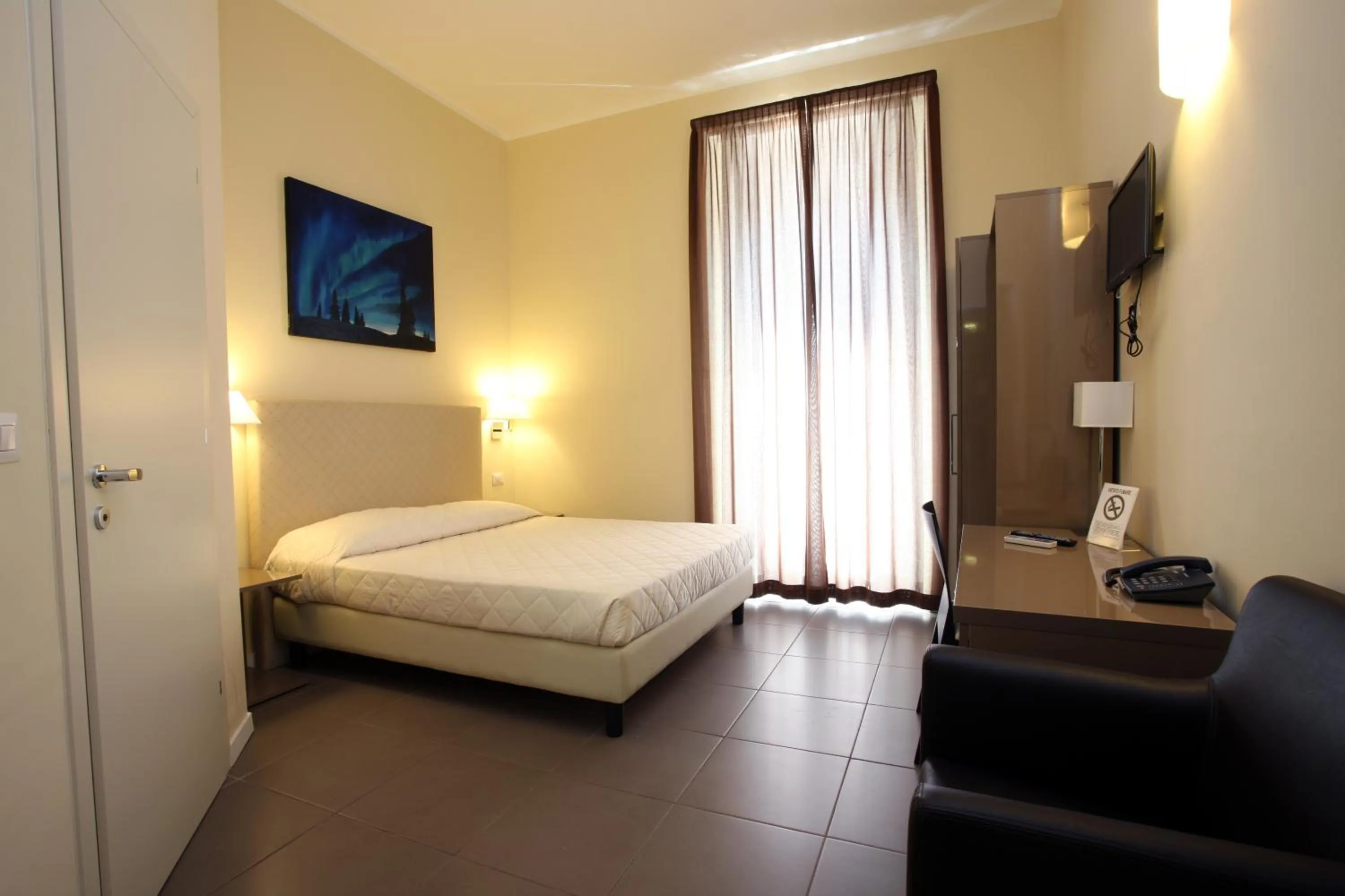 Photo of the whole room in Hotel Ferton