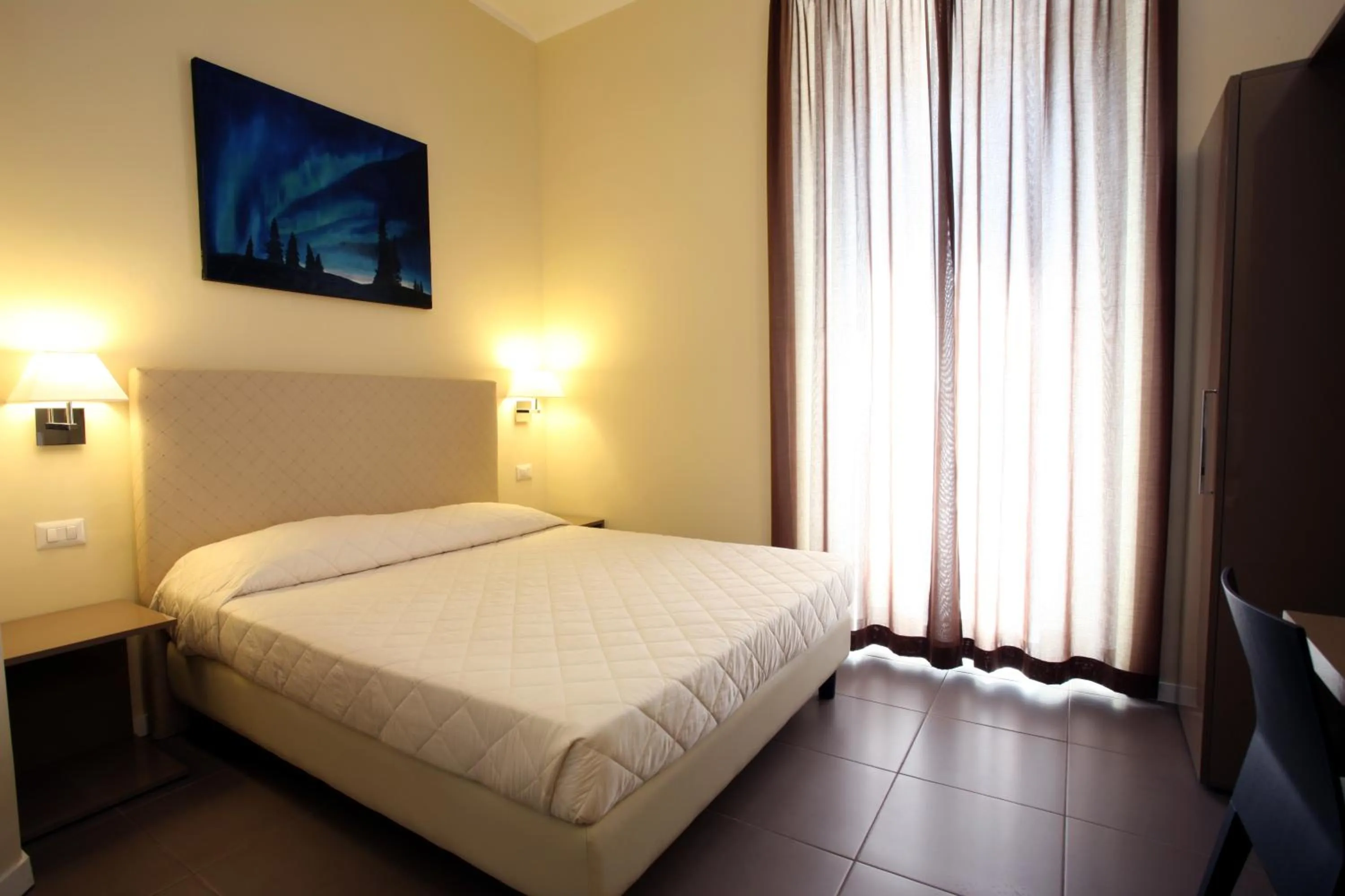 Photo of the whole room in Hotel Ferton