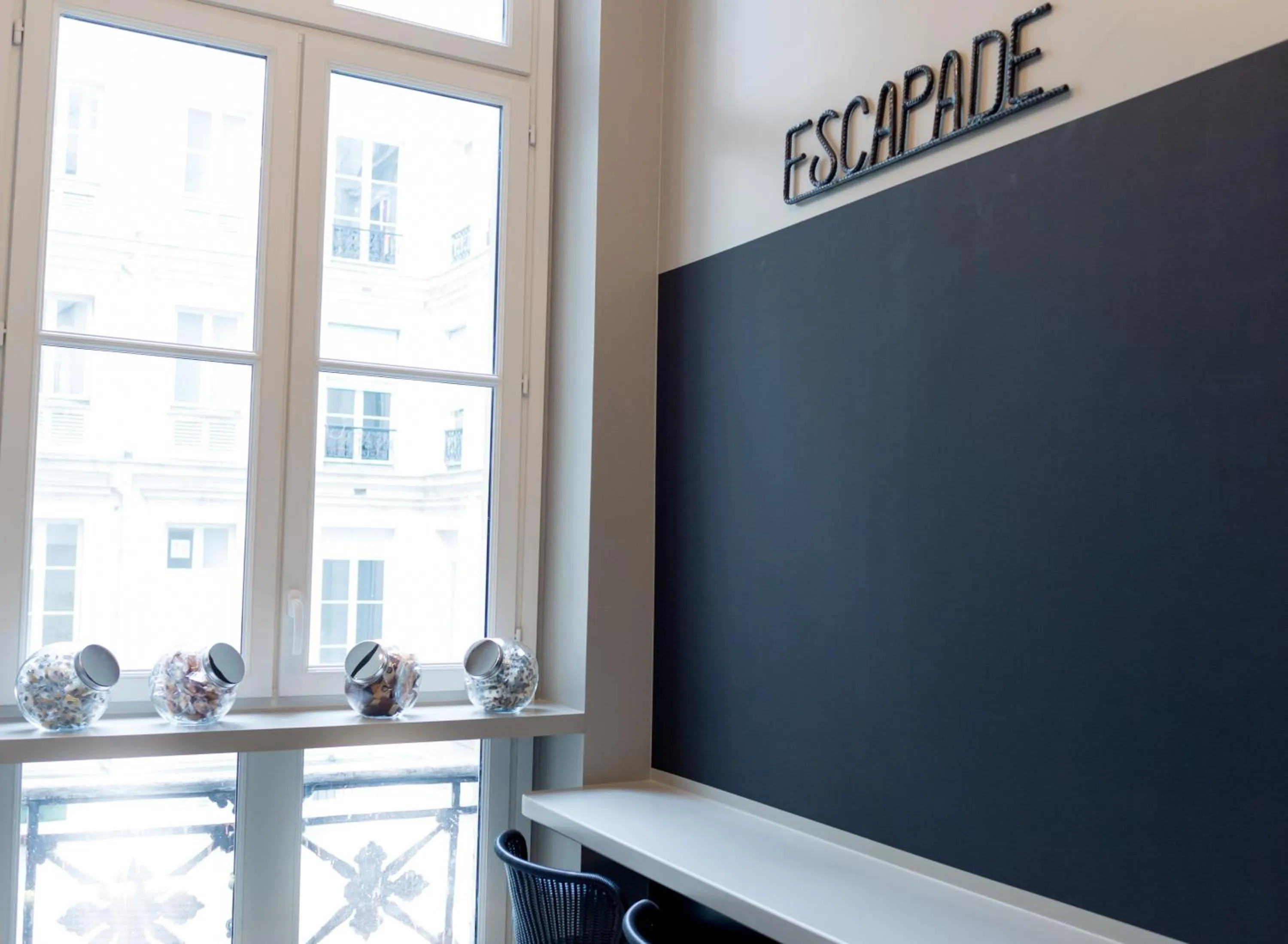 Decorative detail in 1er Etage Opéra