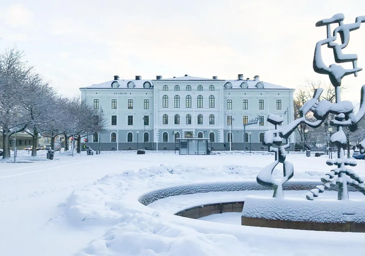 Property building in Vänerport Stadshotell i Mariestad