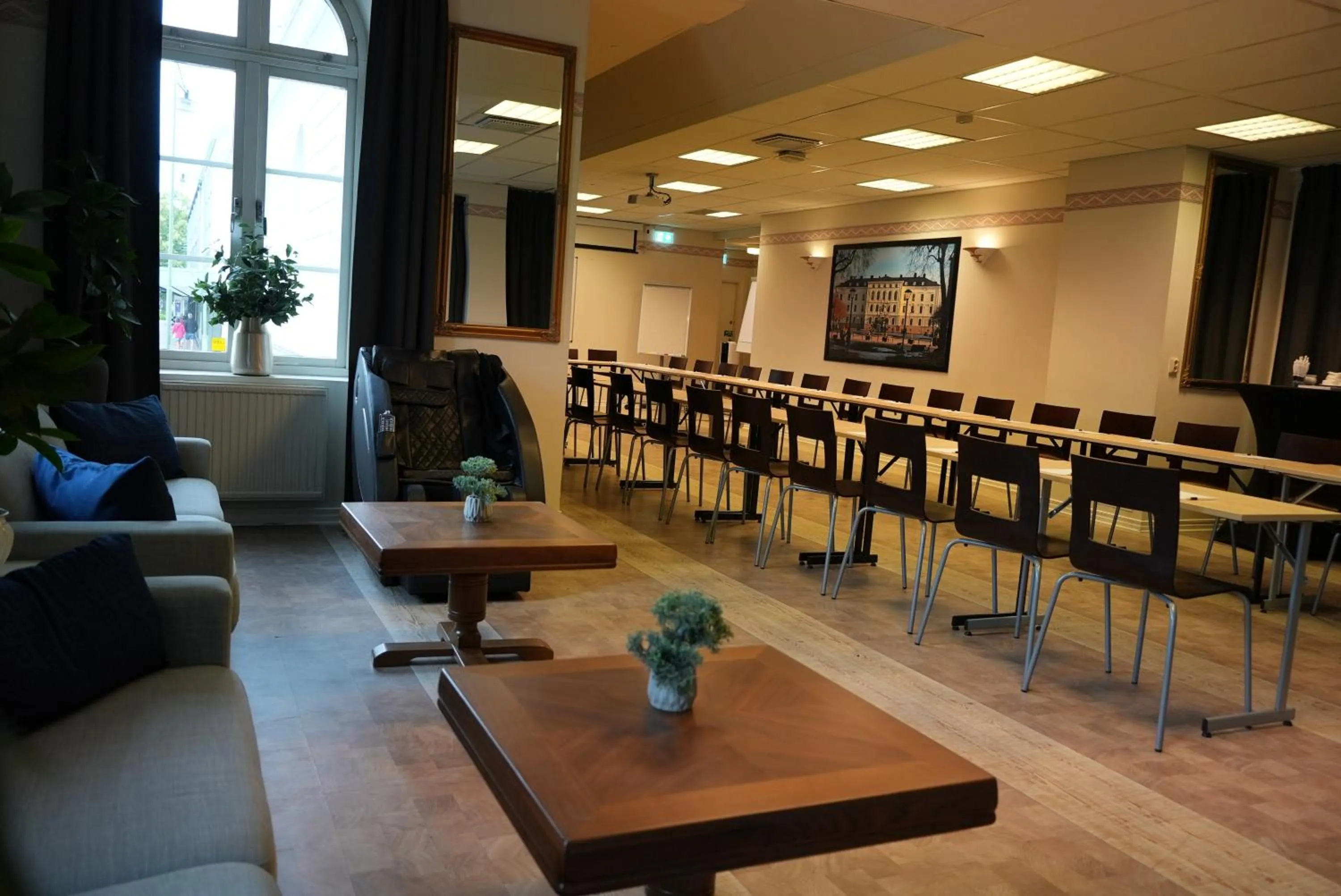 Meeting/conference room in Vänerport Stadshotell i Mariestad