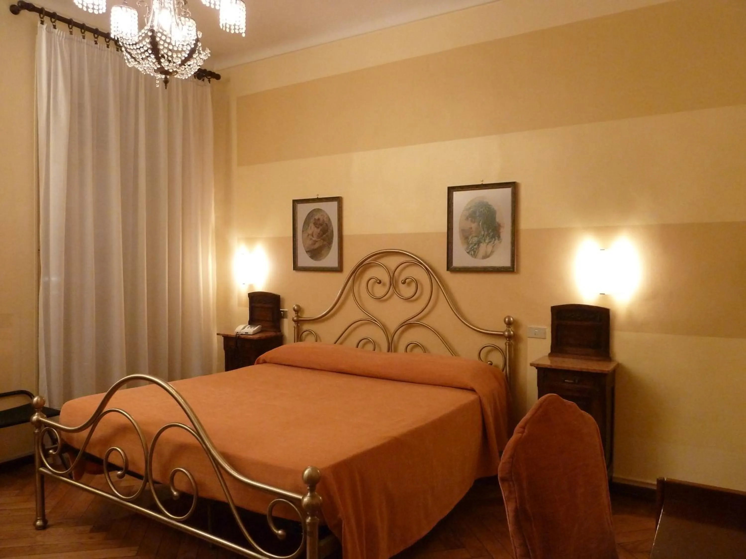 Bedroom, Bed in Hotel Antica Dogana