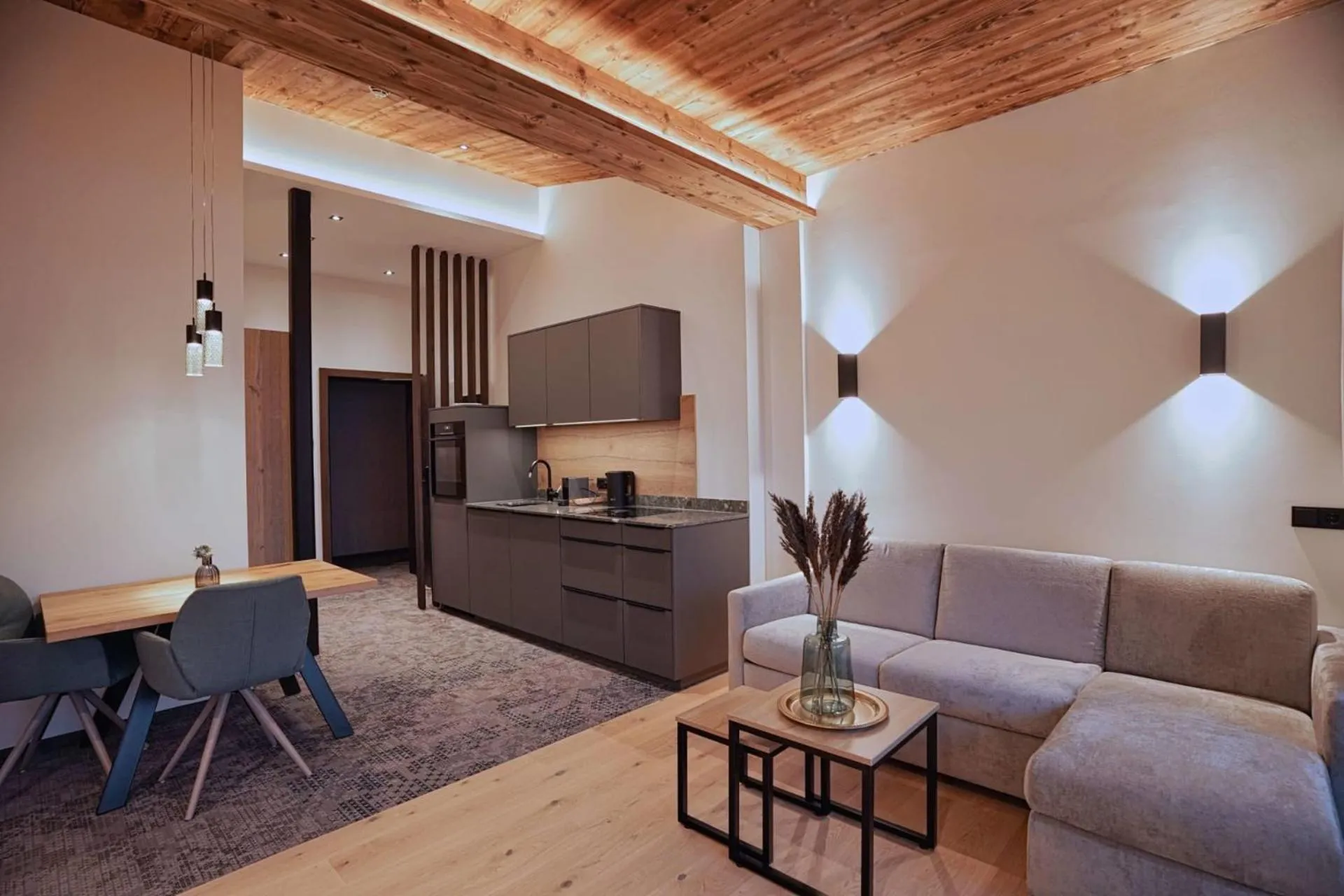 Hotel & Appartements Heigenhauser