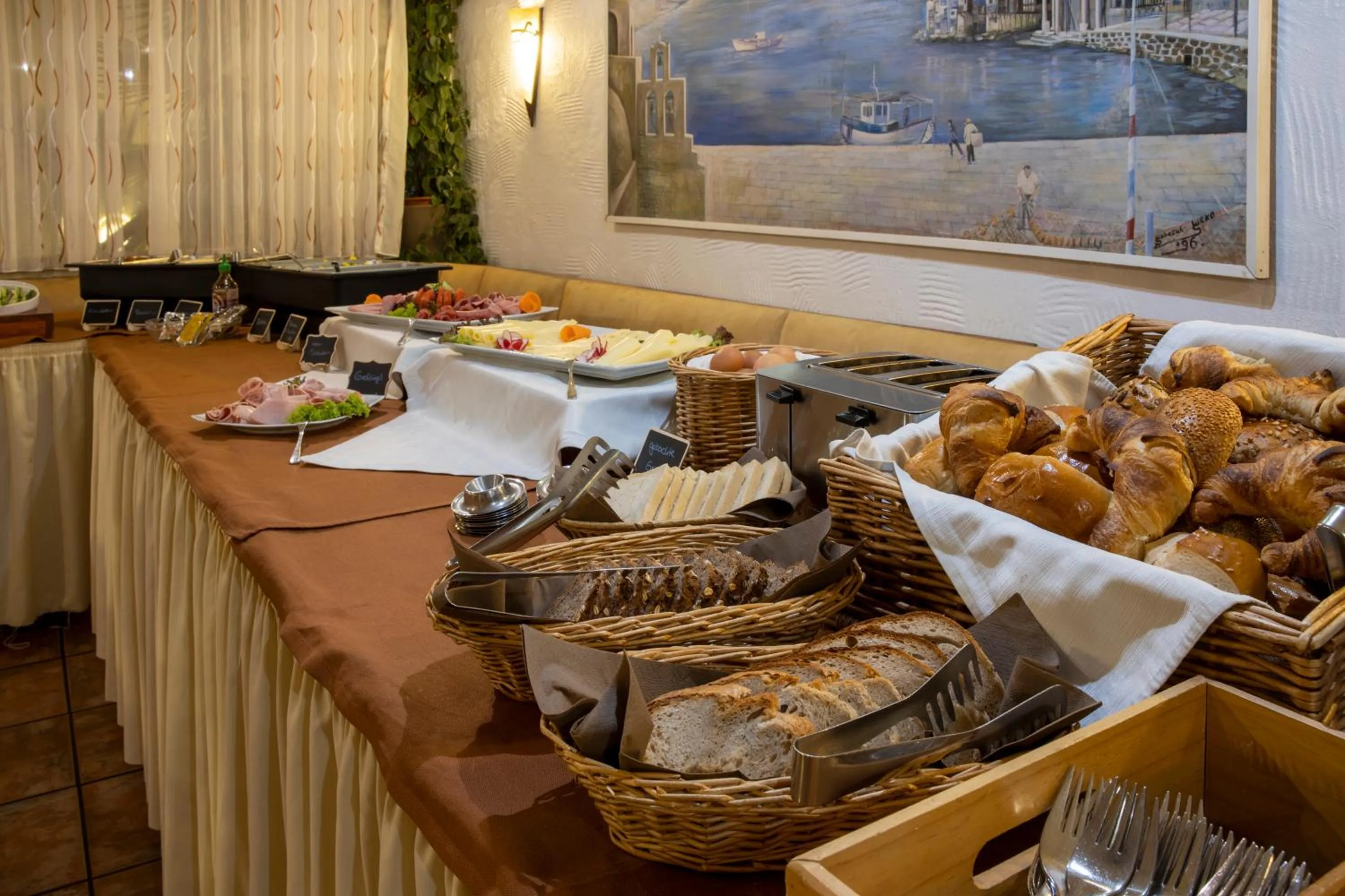 Breakfast in Hotel Restaurant Meteora