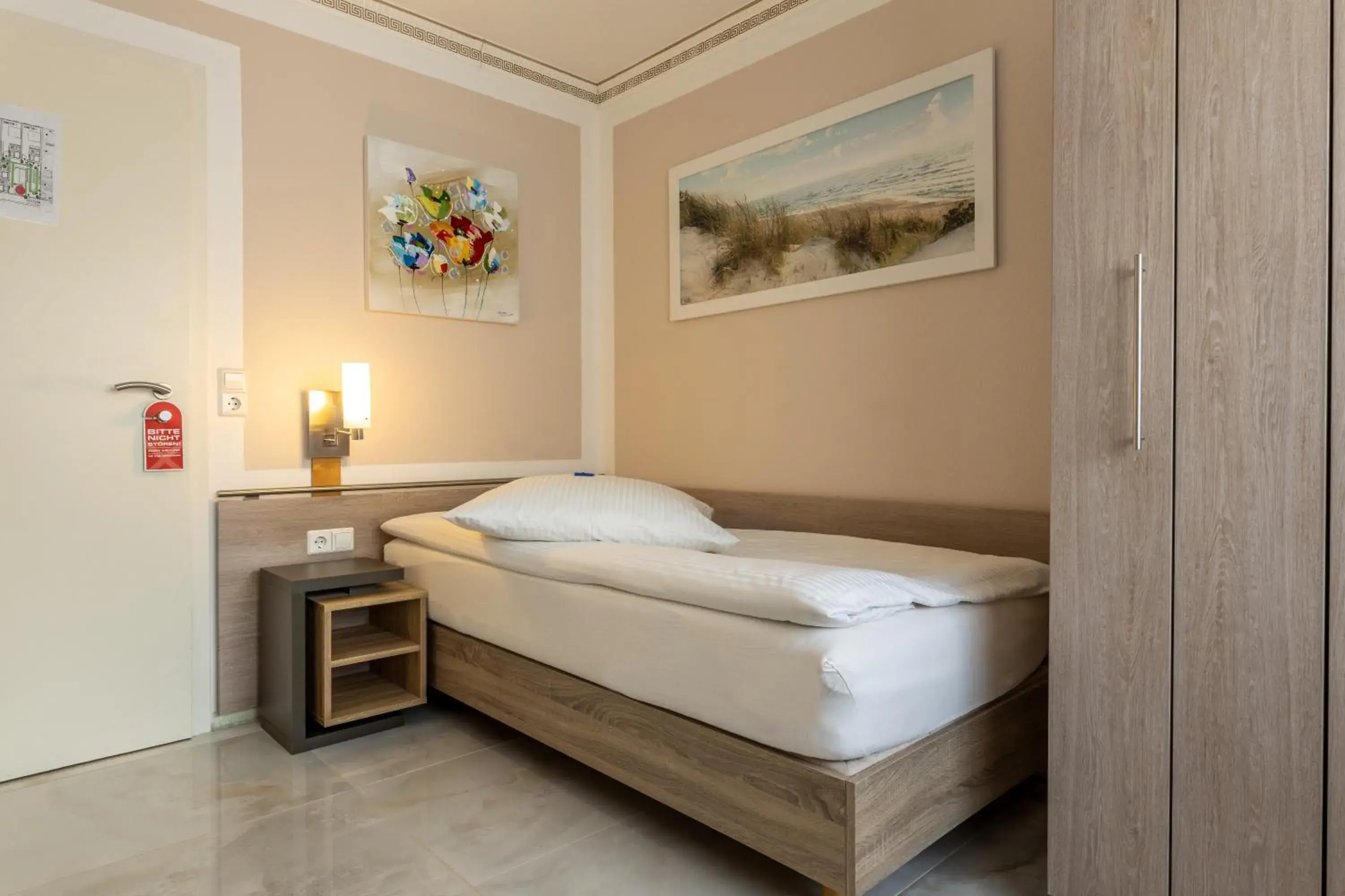 Single Room - single occupancy in Hotel Restaurant Meteora Single Room - single occupancy in Hotel Restaurant Meteora