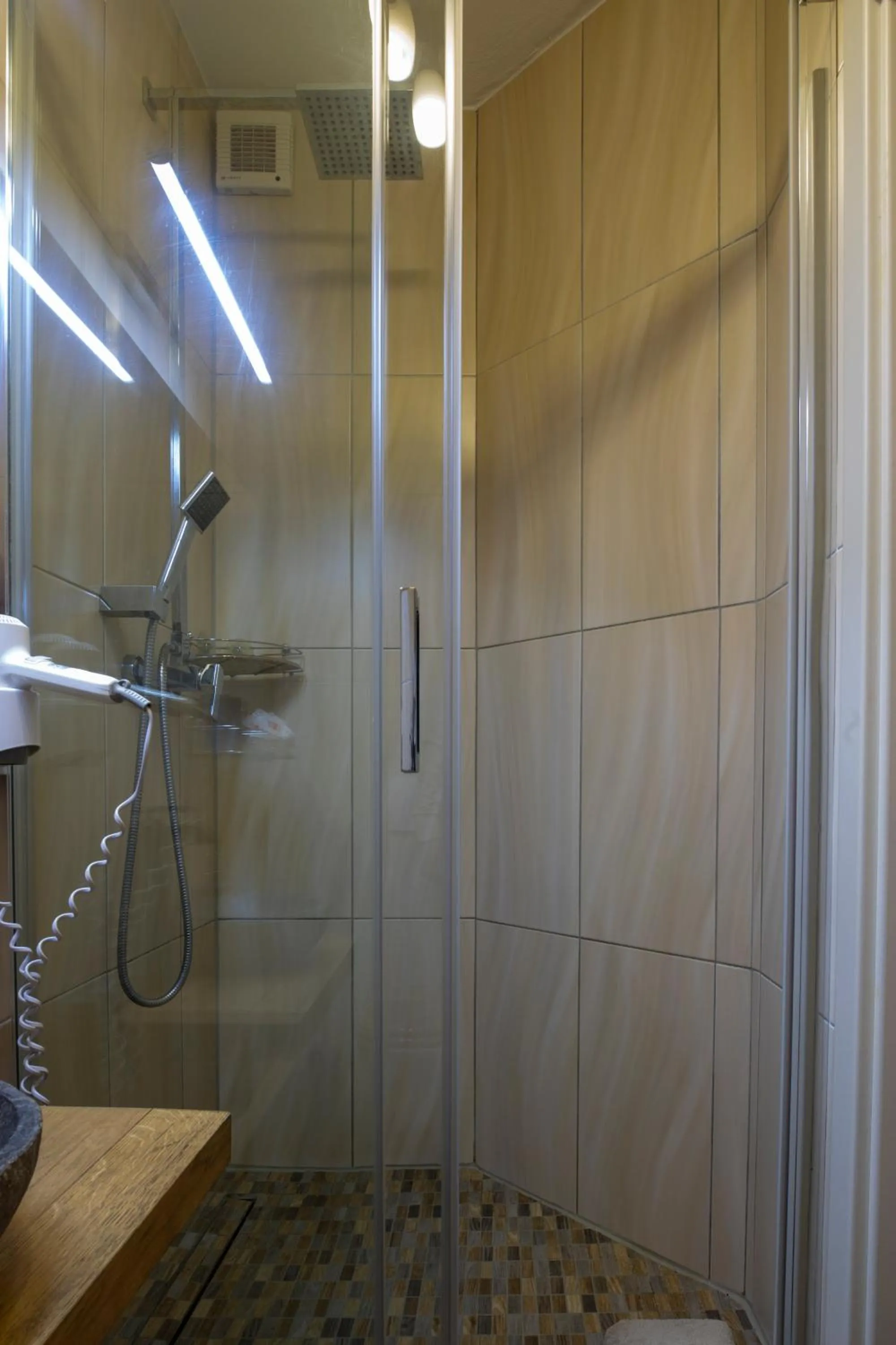 Bathroom in Hotel Restaurant Meteora