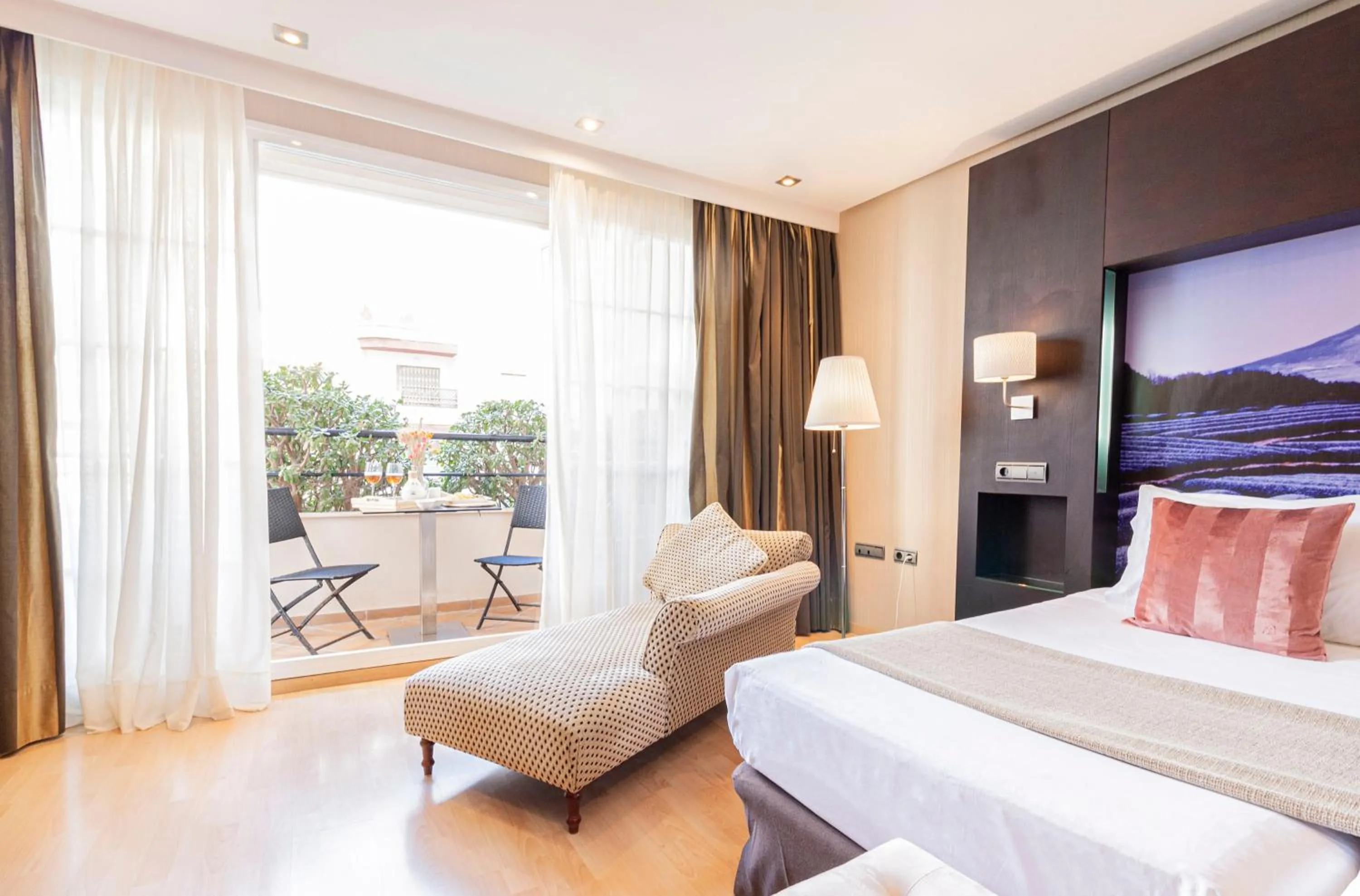 Bed in Oh Nice Ulises Ceuta