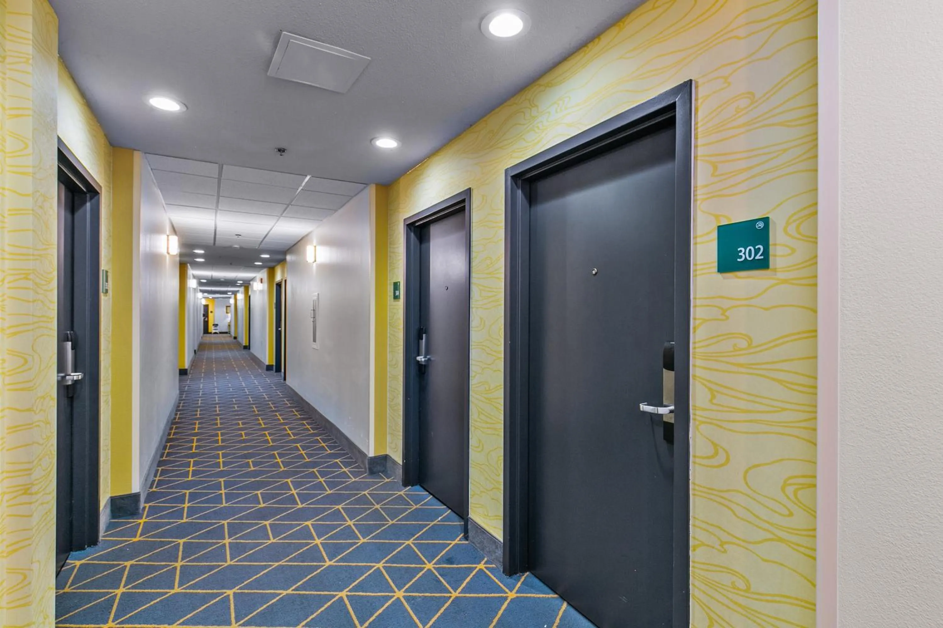 Lobby or reception in Holiday Inn Express Hotel & Suites Lucedale by IHG