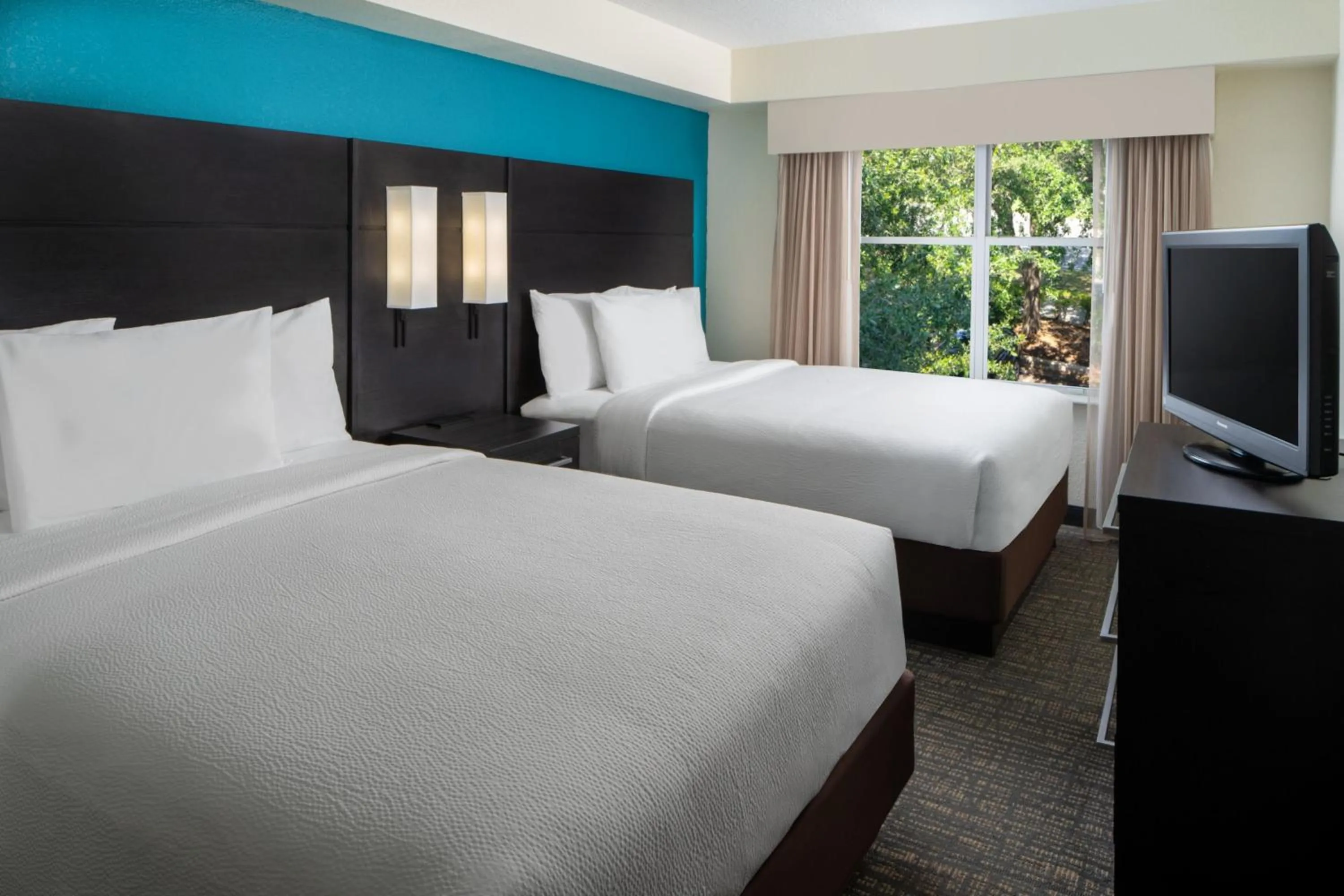 Bedroom, Bed in Residence Inn Orlando Convention Center