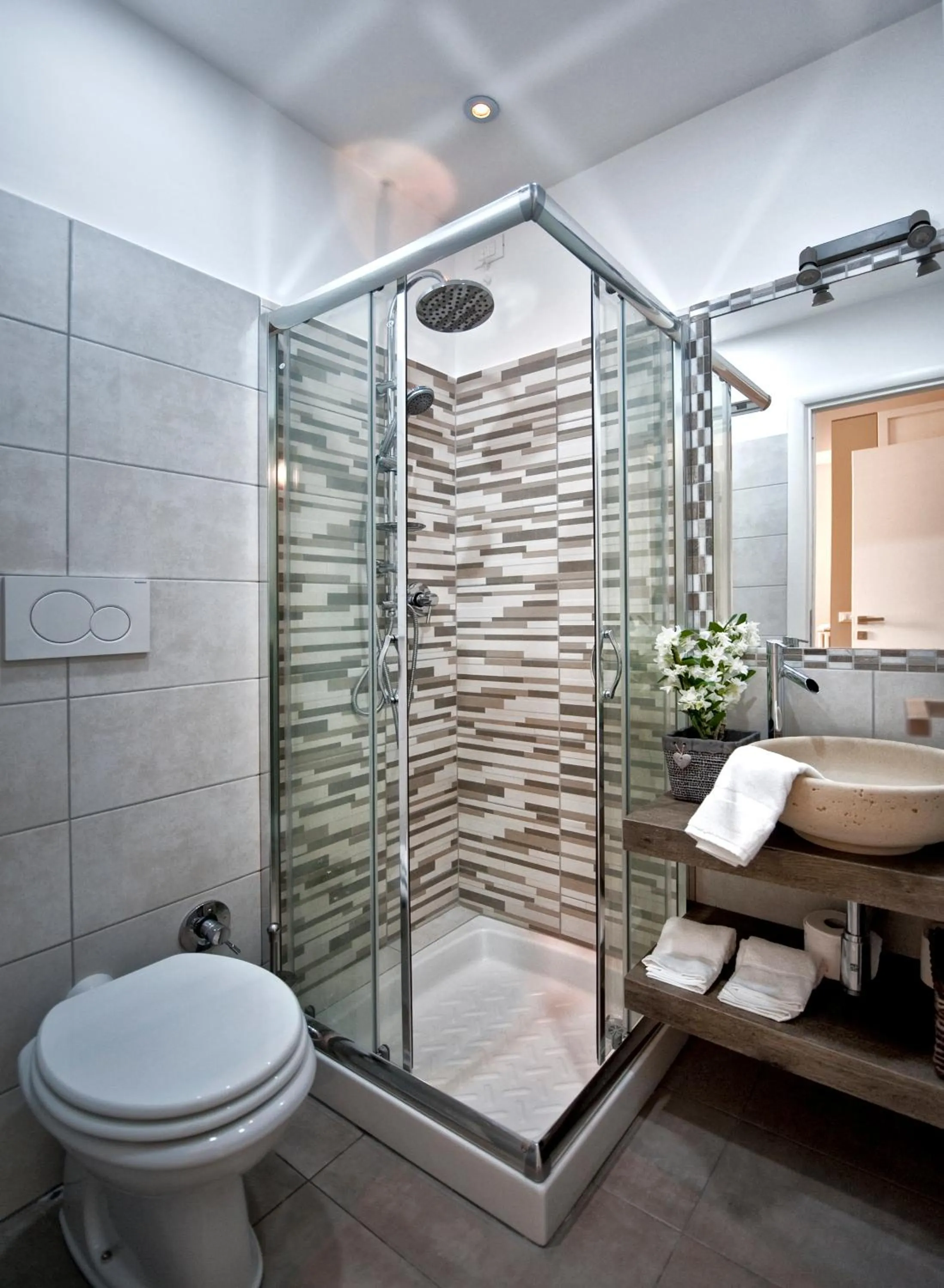 Bathroom in TinkerBell GuestHouse