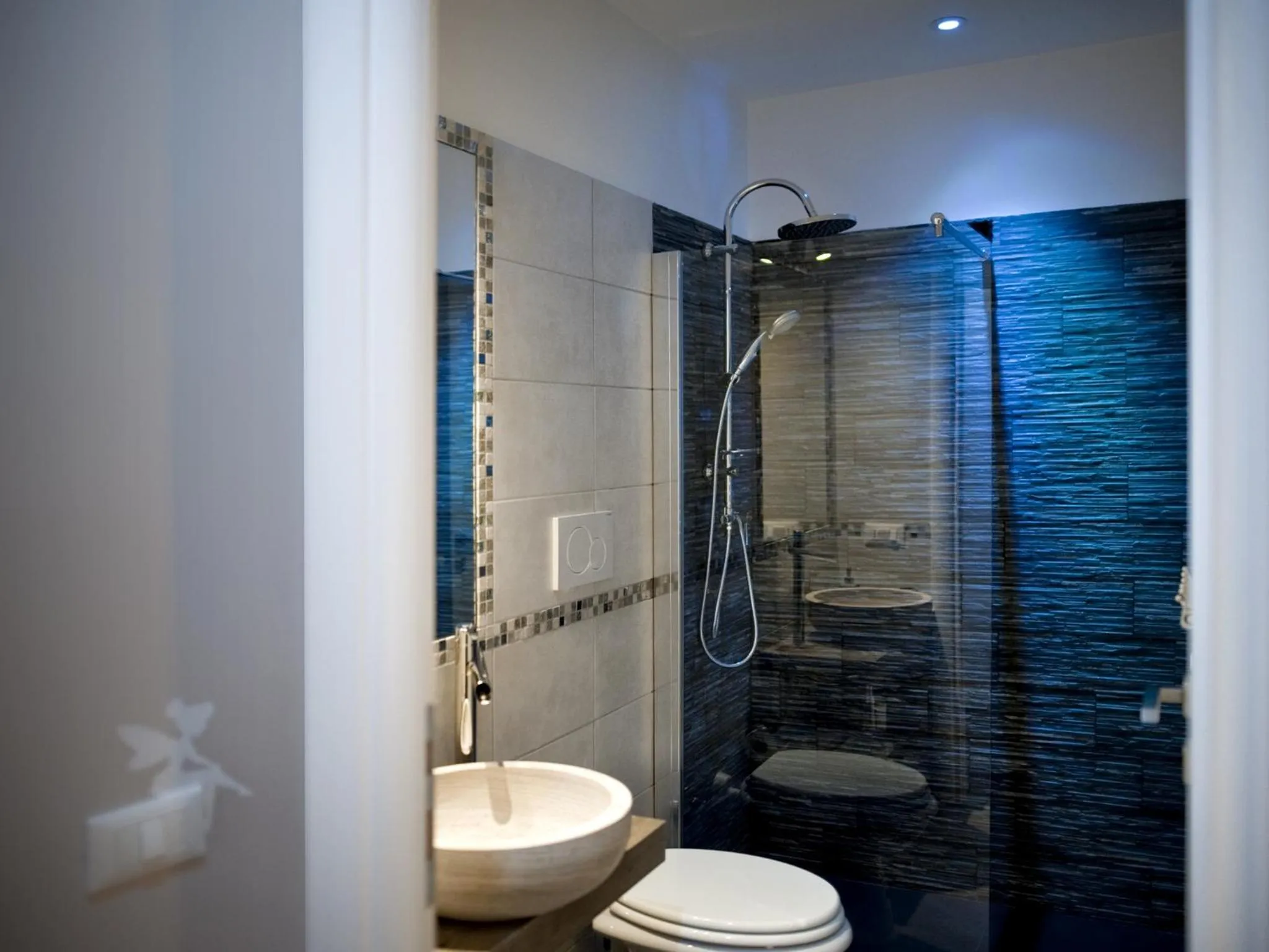 Shower in TinkerBell GuestHouse