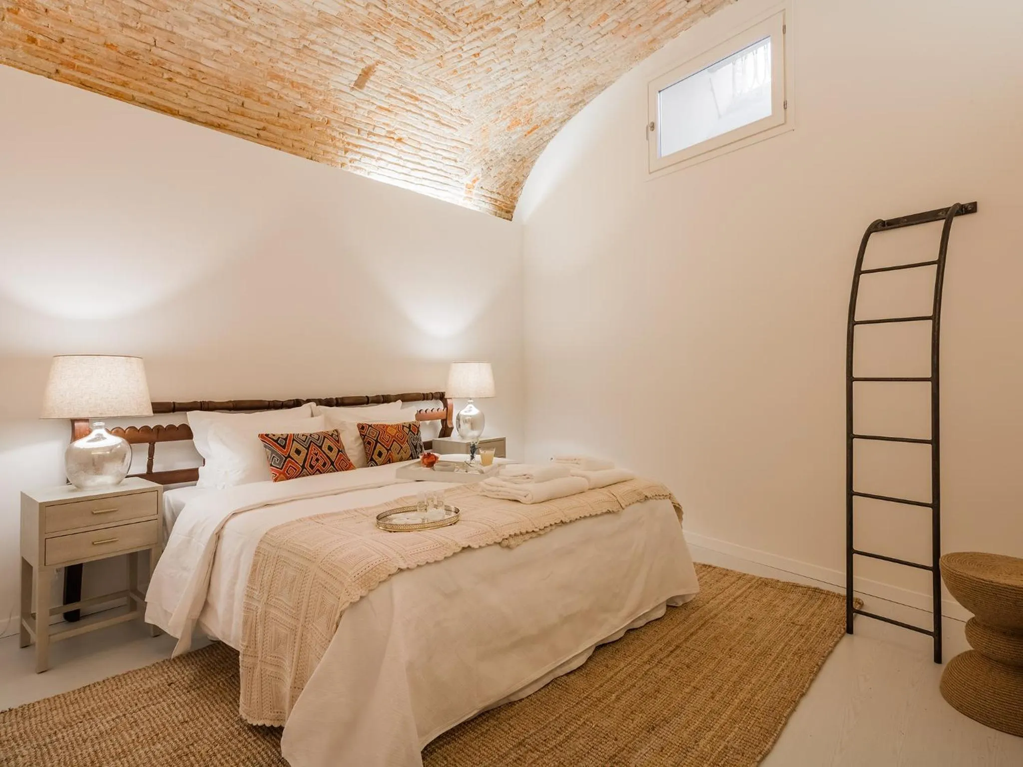 Bed in Down2Town B&B