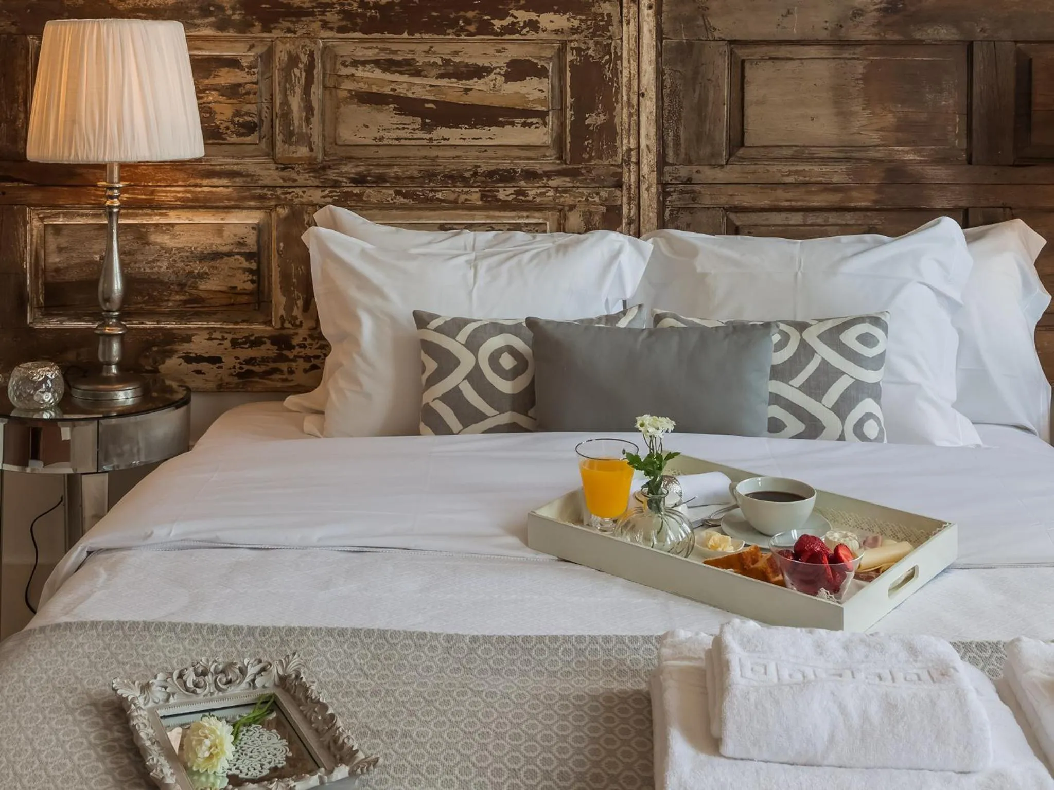 Bed in Down2Town B&B