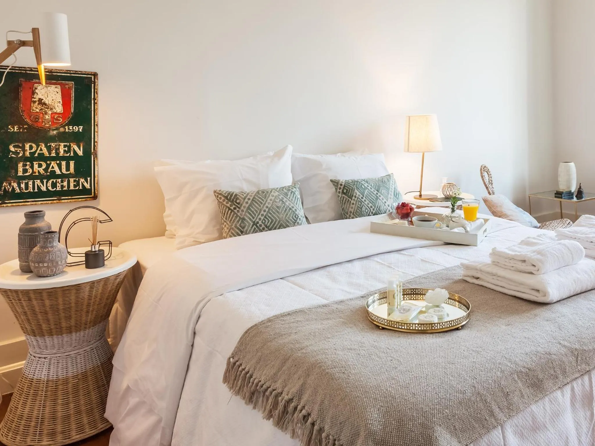 Bed in Down2Town B&B