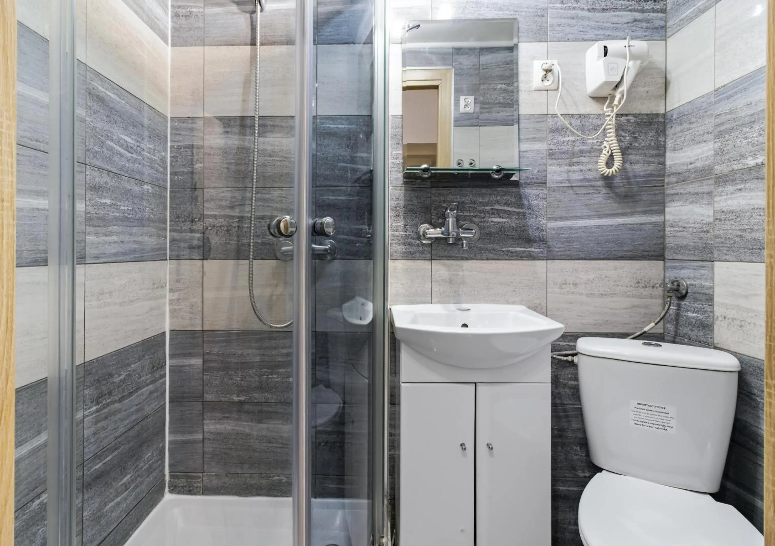 Shower in 70s Guest room