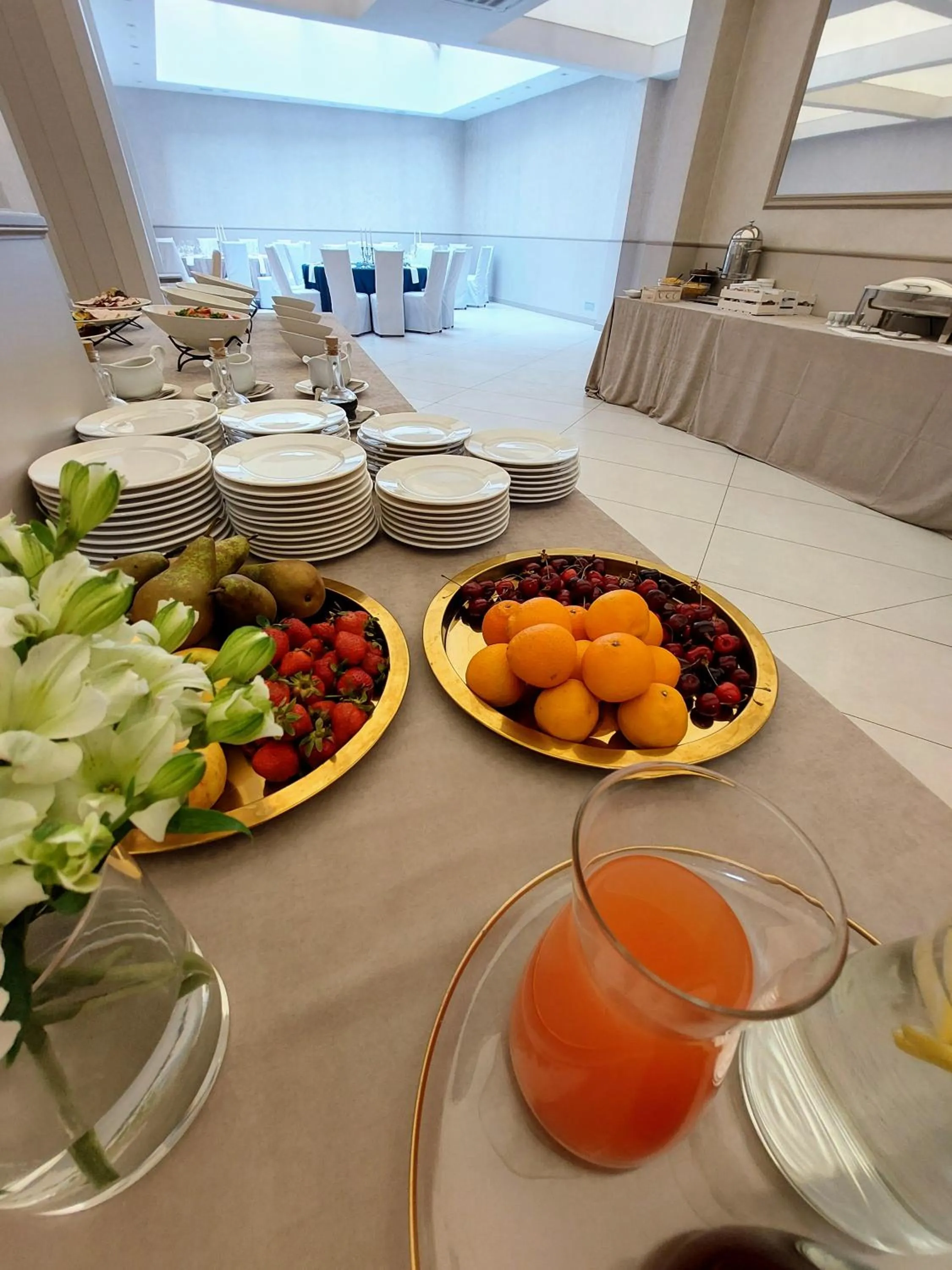Food close-up in 70s Guest room
