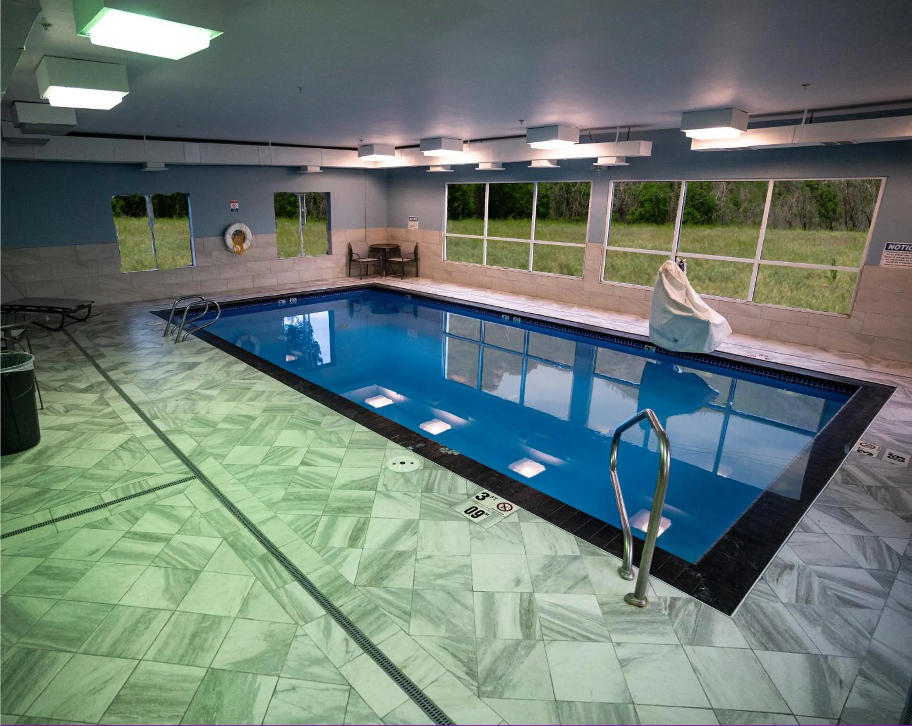 Swimming pool in Holiday Inn Express La Junta by IHG