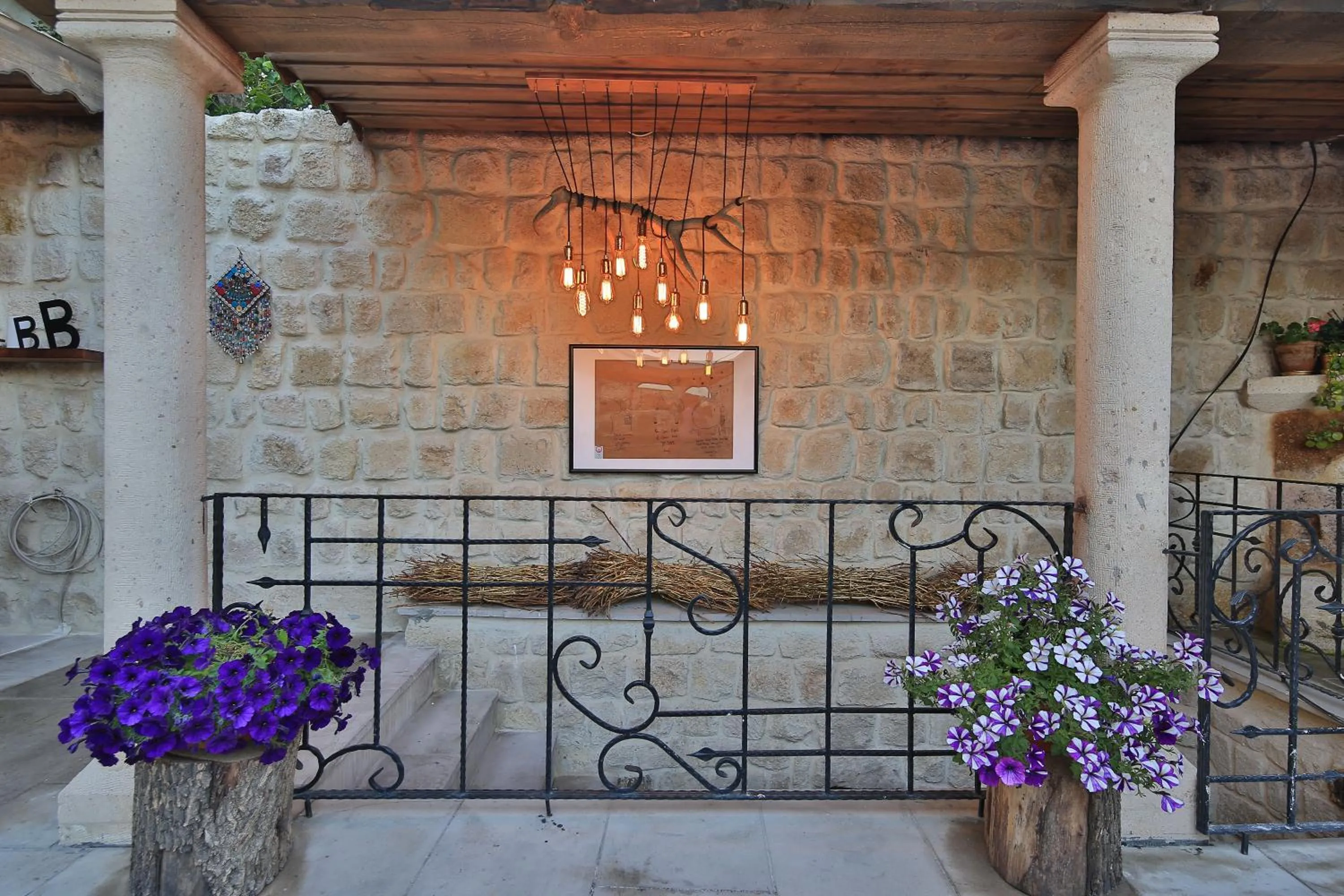 Decorative detail in Asuwari Suites Cappadocia