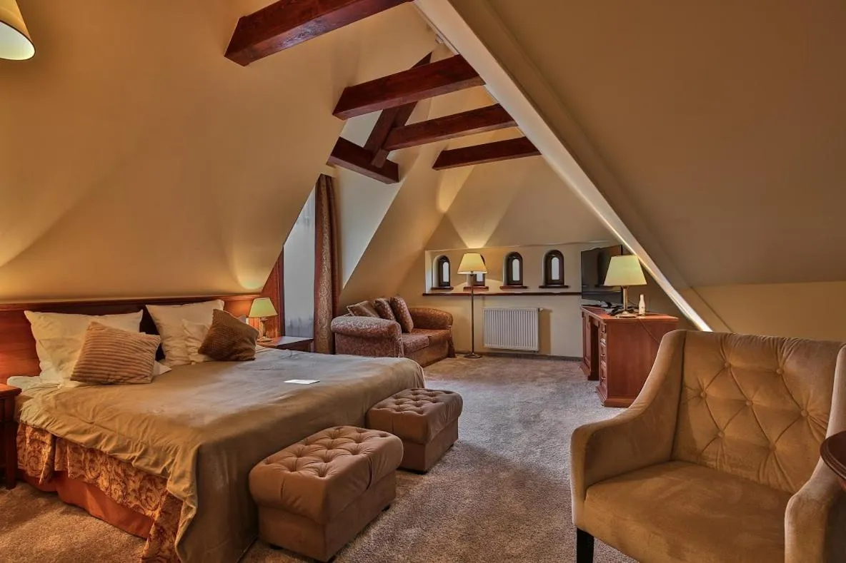 Bed in Grand Hotel Stamary