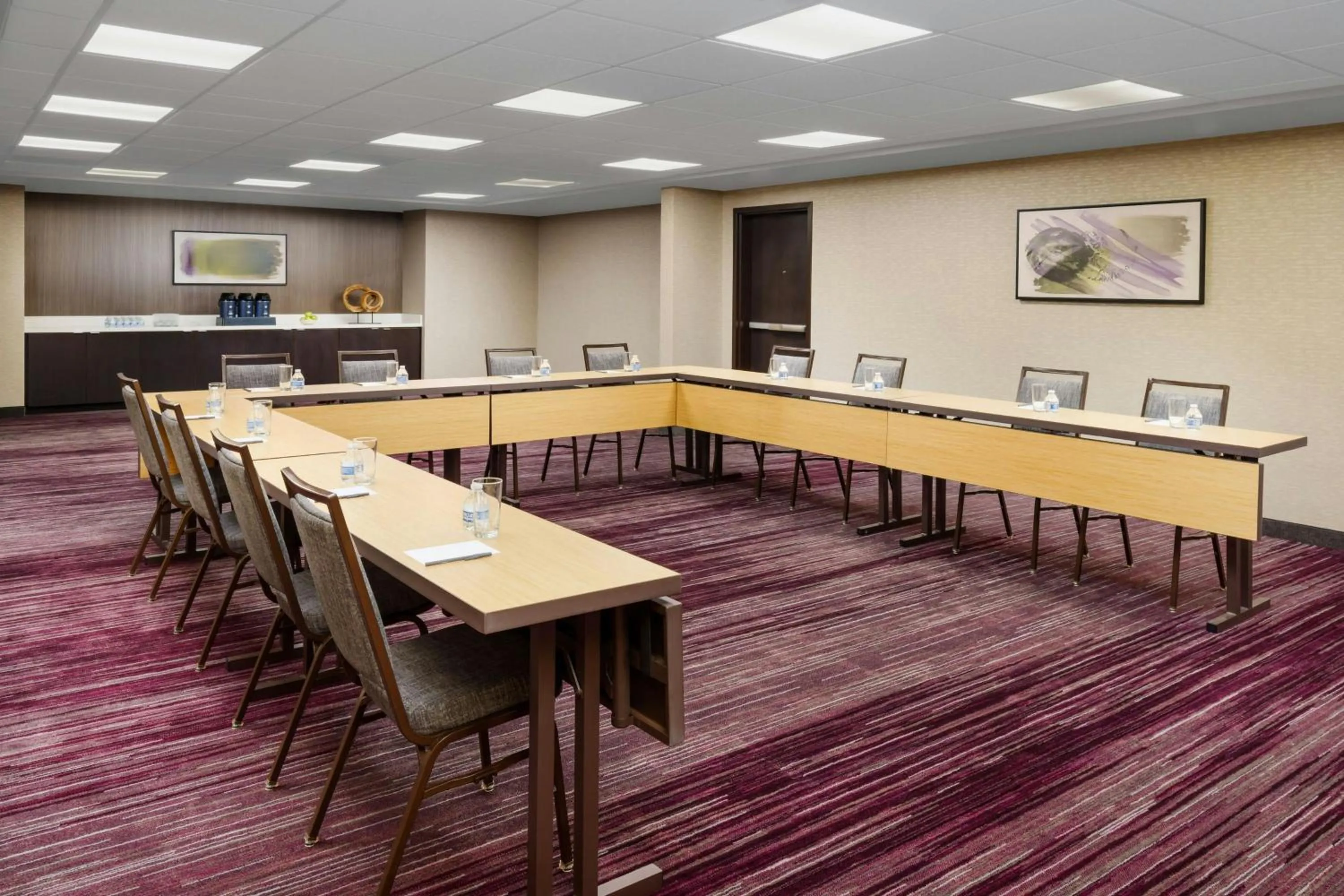 Meeting/conference room in Courtyard by Marriott Palmdale