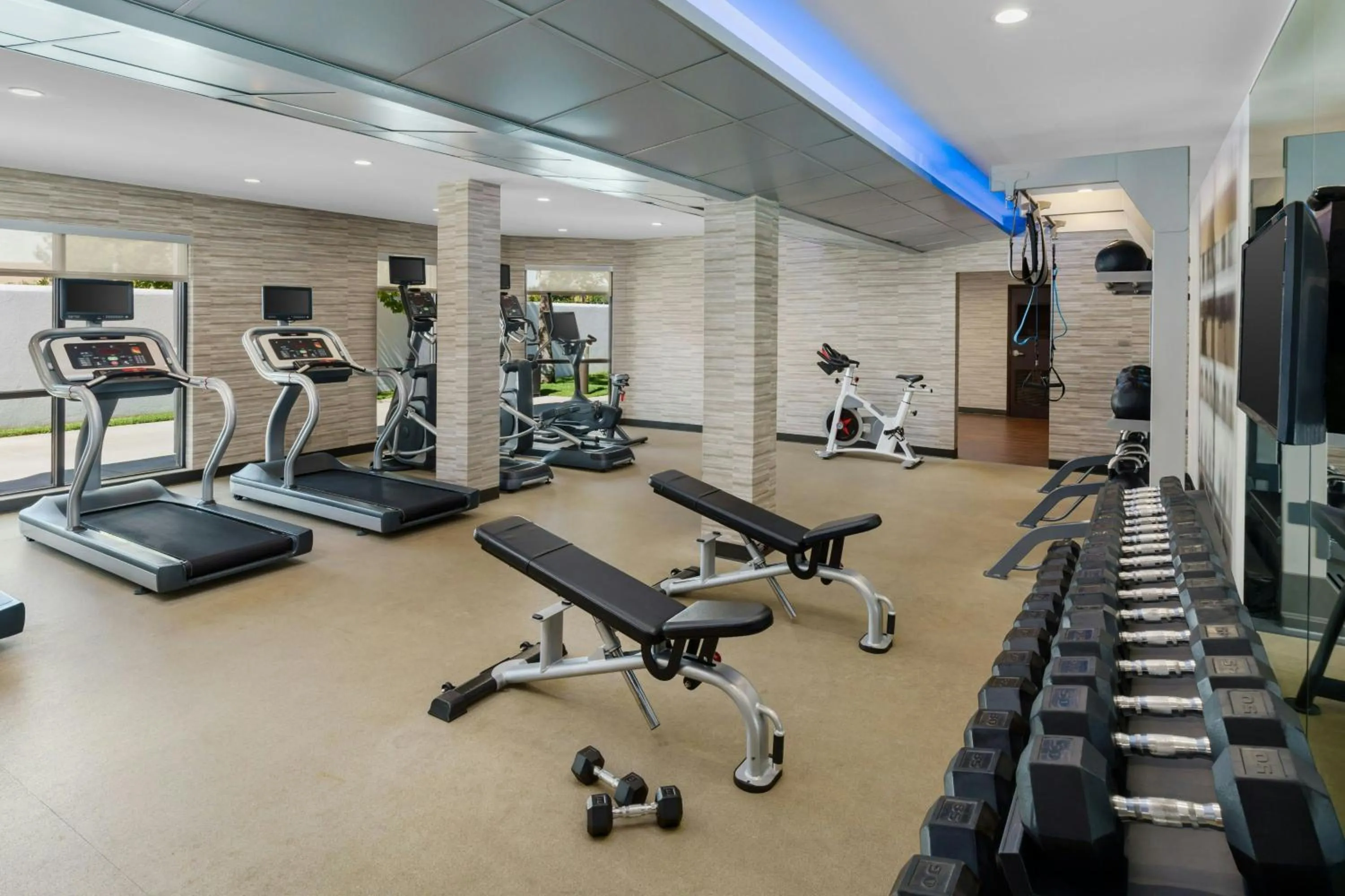 Fitness centre/facilities in Courtyard by Marriott Palmdale