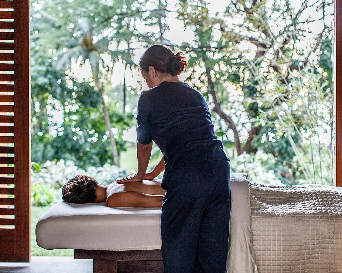 Massage in Four Seasons Resort Oahu at Ko Olina
