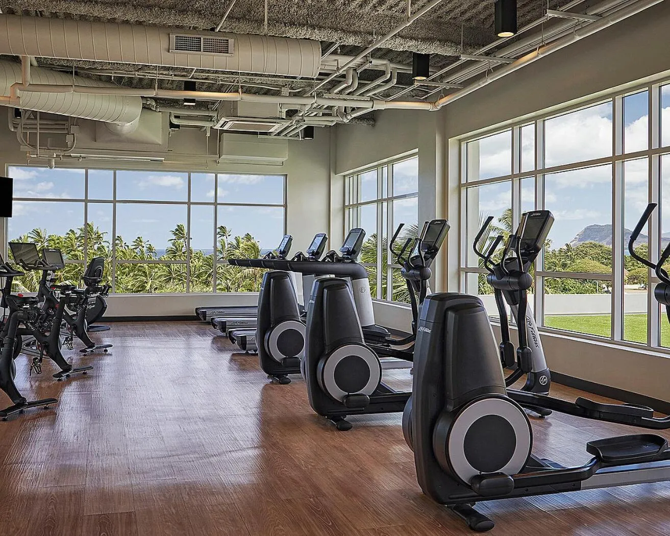 Fitness centre/facilities in Four Seasons Resort Oahu at Ko Olina