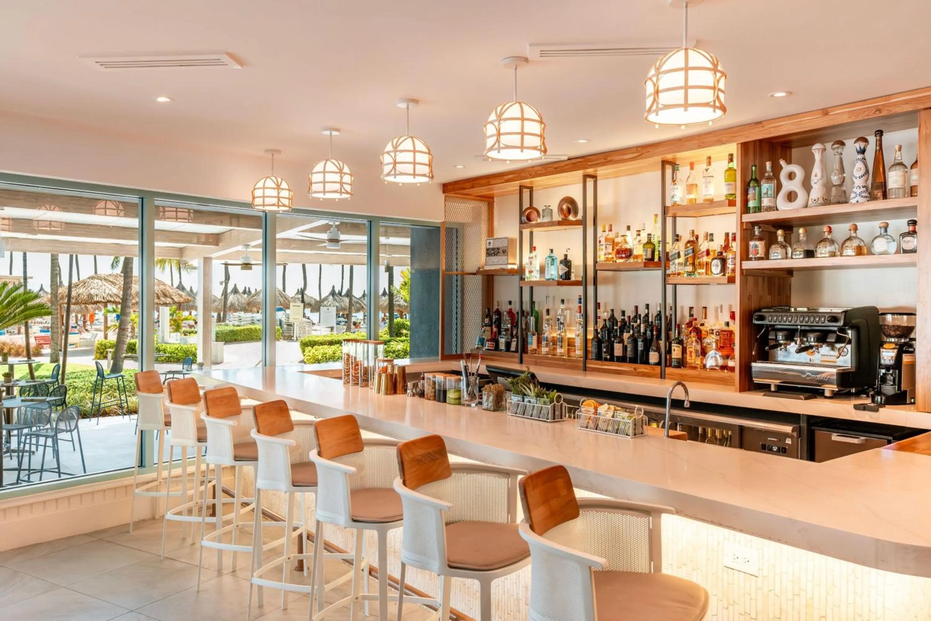 Lounge or bar in Aruba Marriott Resort & Stellaris Casino