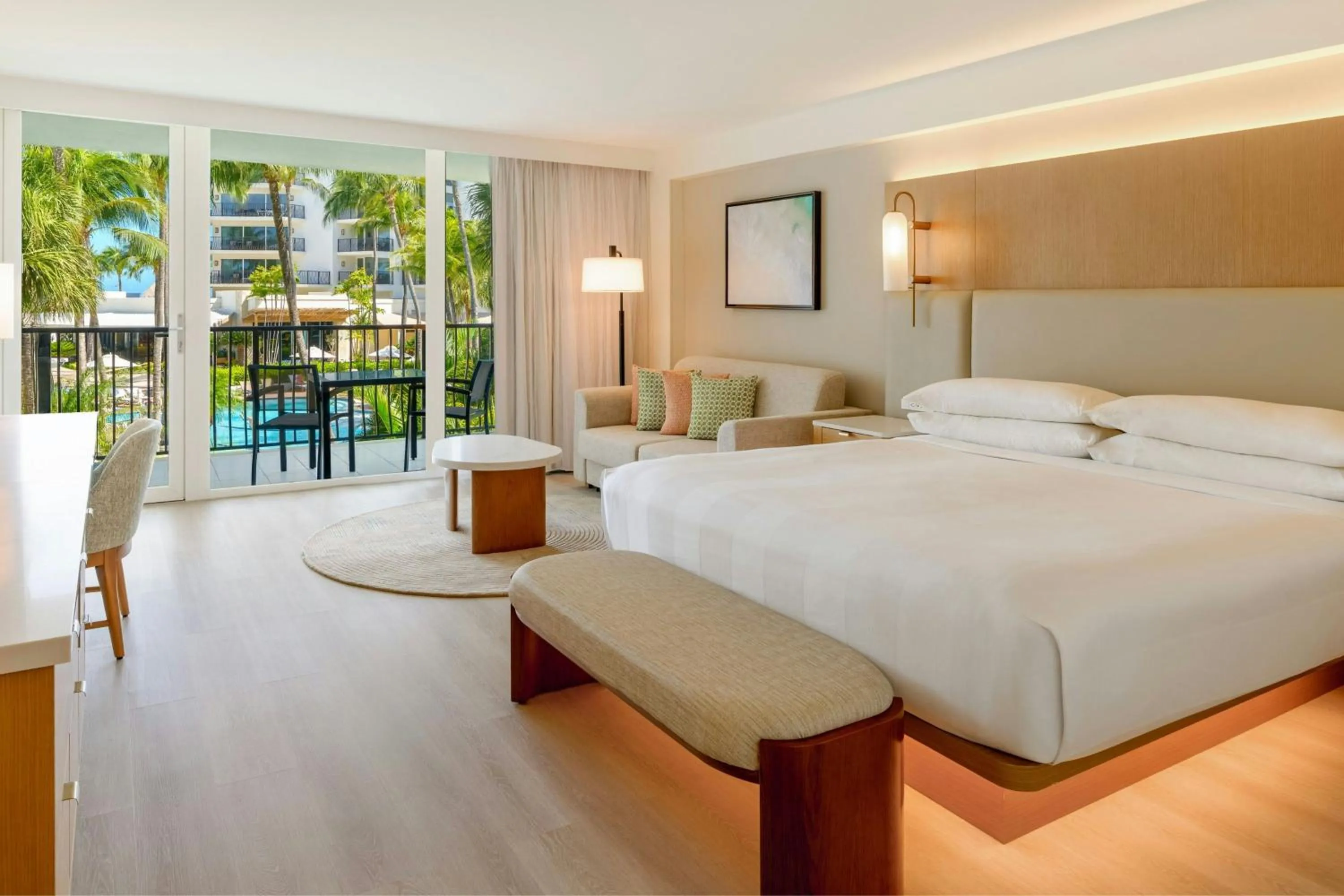 Photo of the whole room, Bed in Aruba Marriott Resort & Stellaris Casino