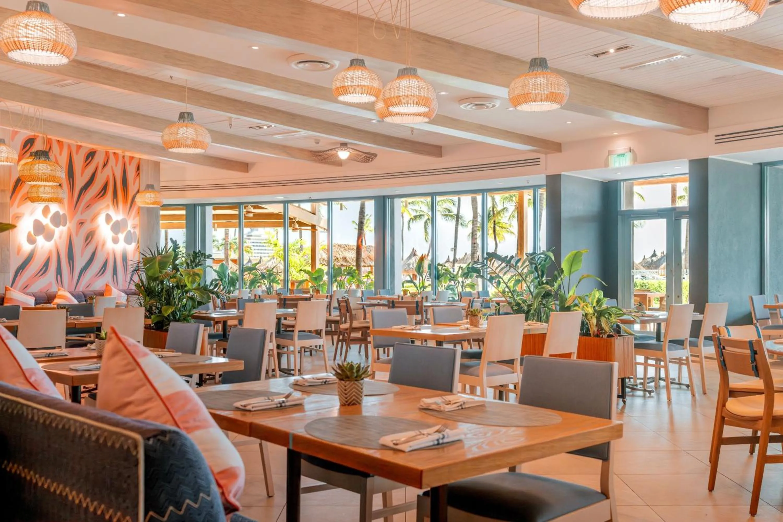 Restaurant/places to eat in Aruba Marriott Resort & Stellaris Casino