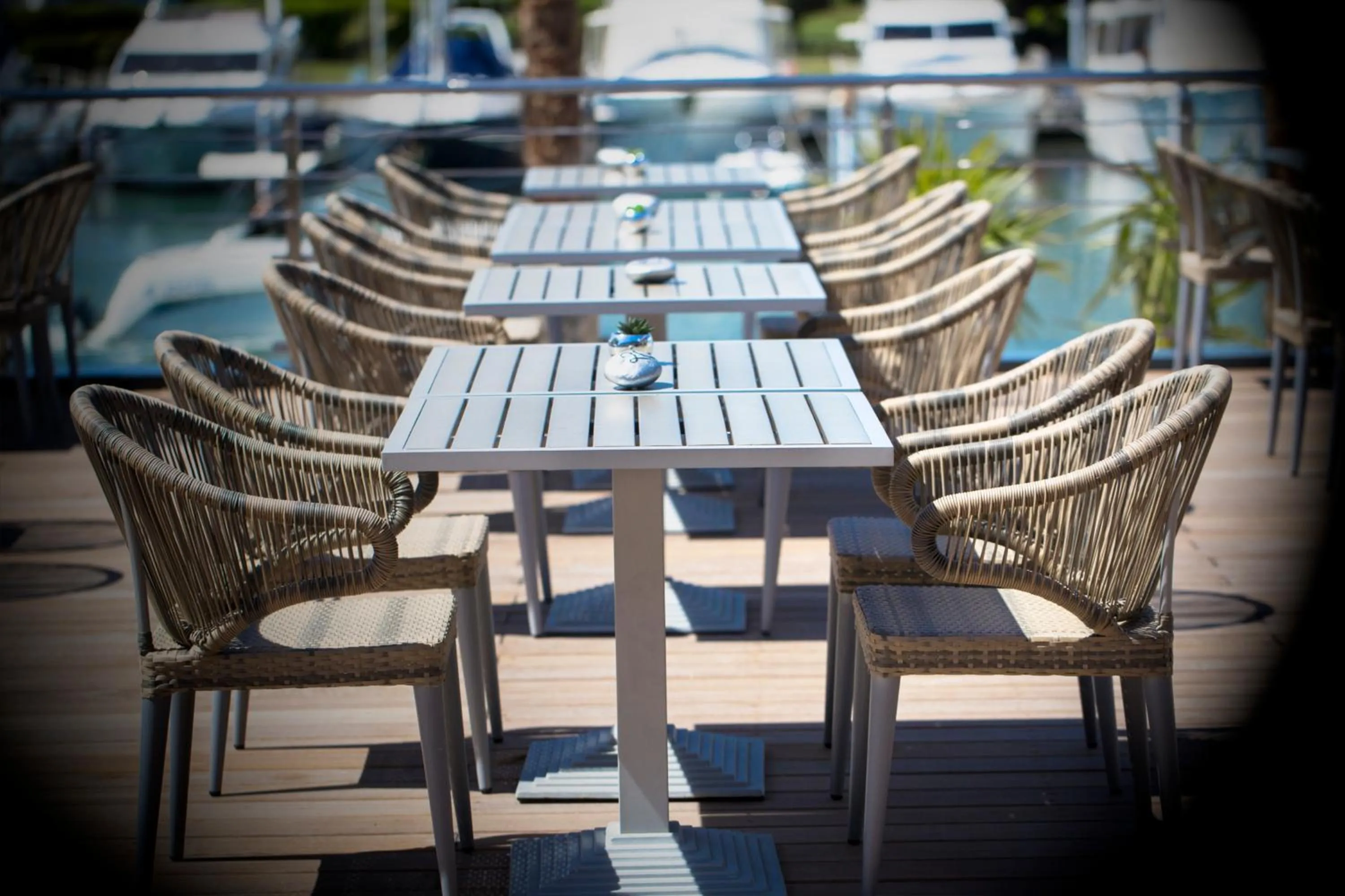 Restaurant/places to eat in Le Spinaker