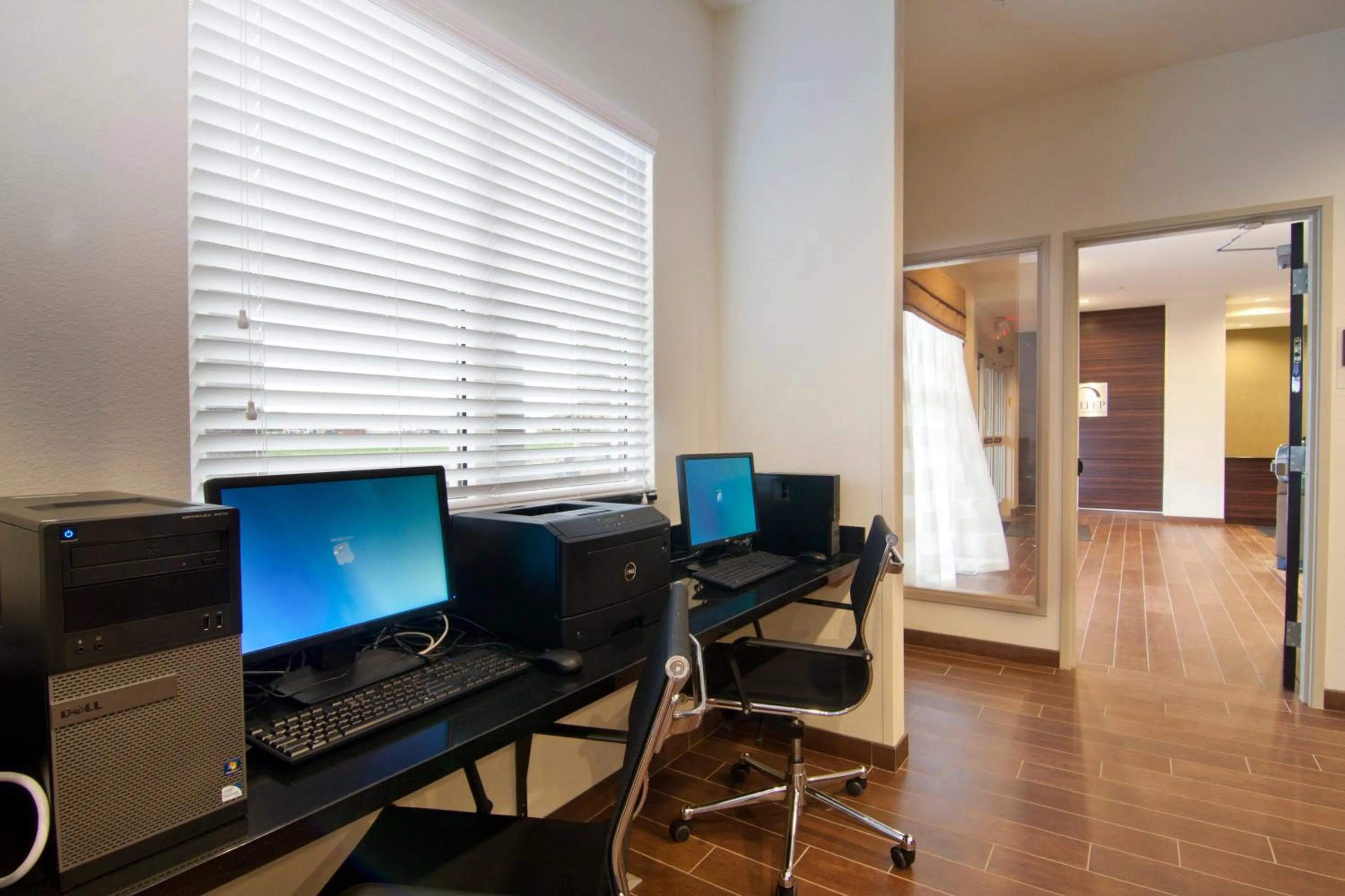 Sleep Inn & Suites Marshall - University Area