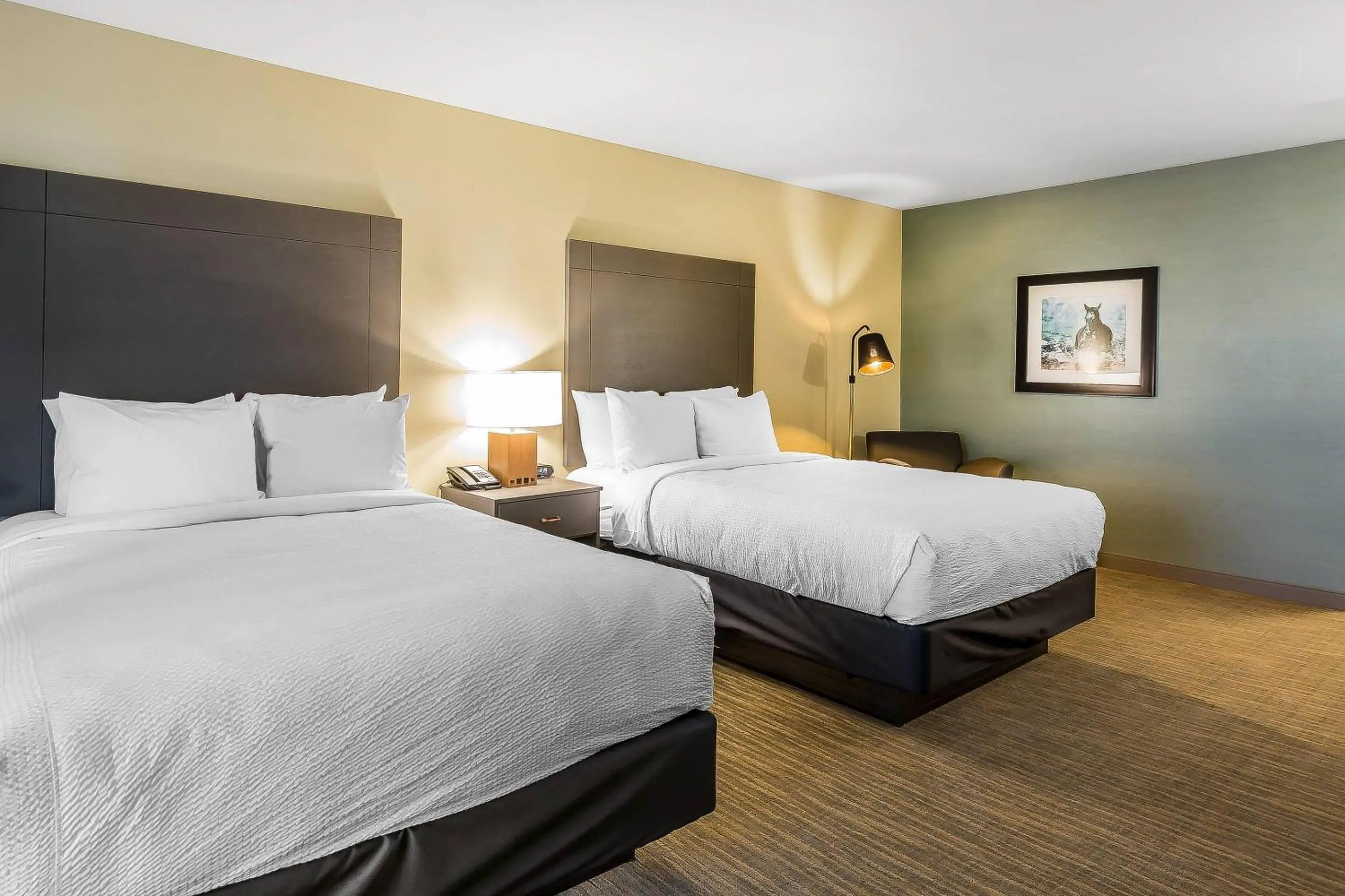 Bedroom, Bed in Marina Bay Hotel & Suites, an Ascend Collection Hotel