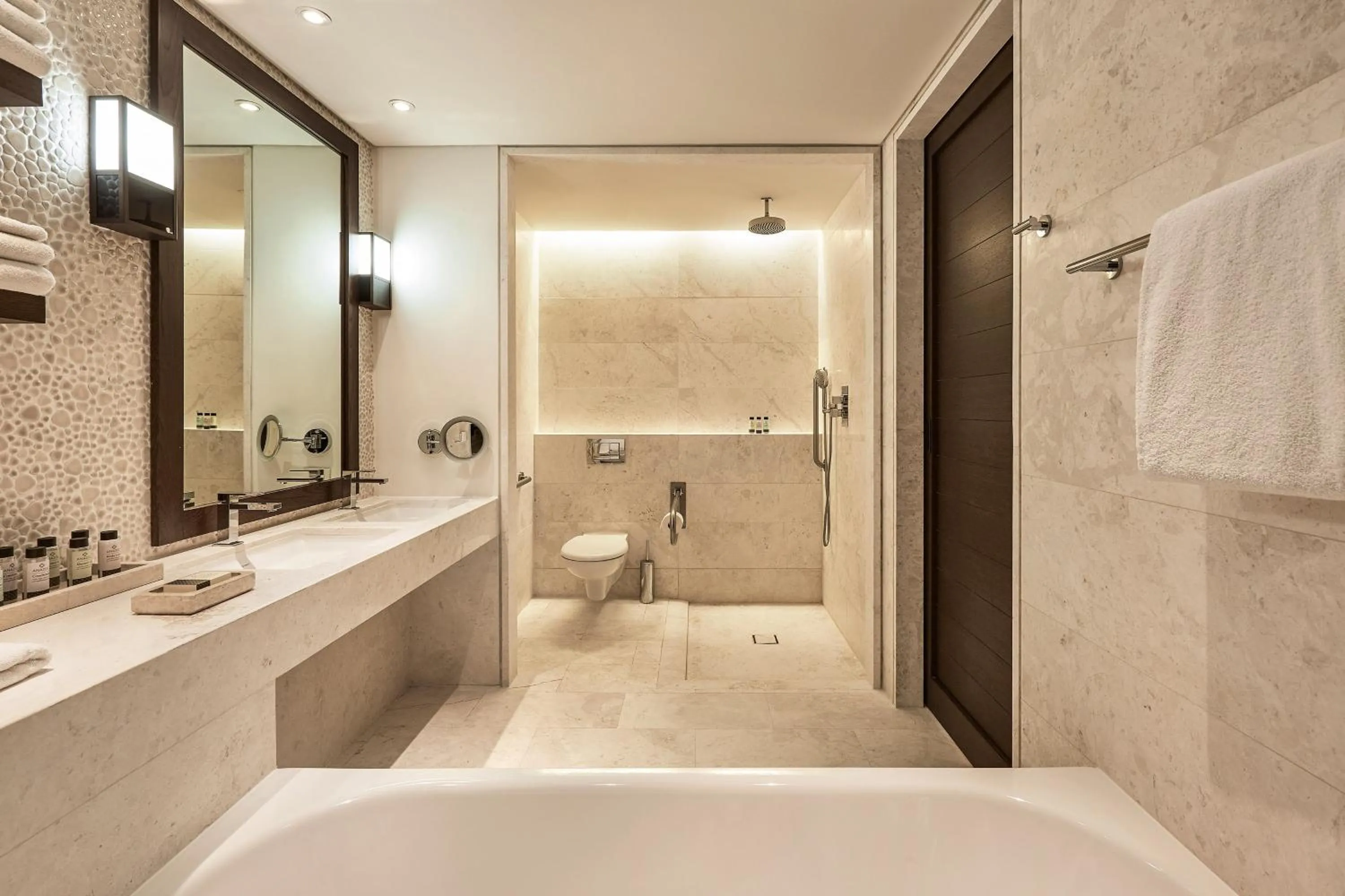 Bathroom in The Romanos, a Luxury Collection Resort, Costa Navarino