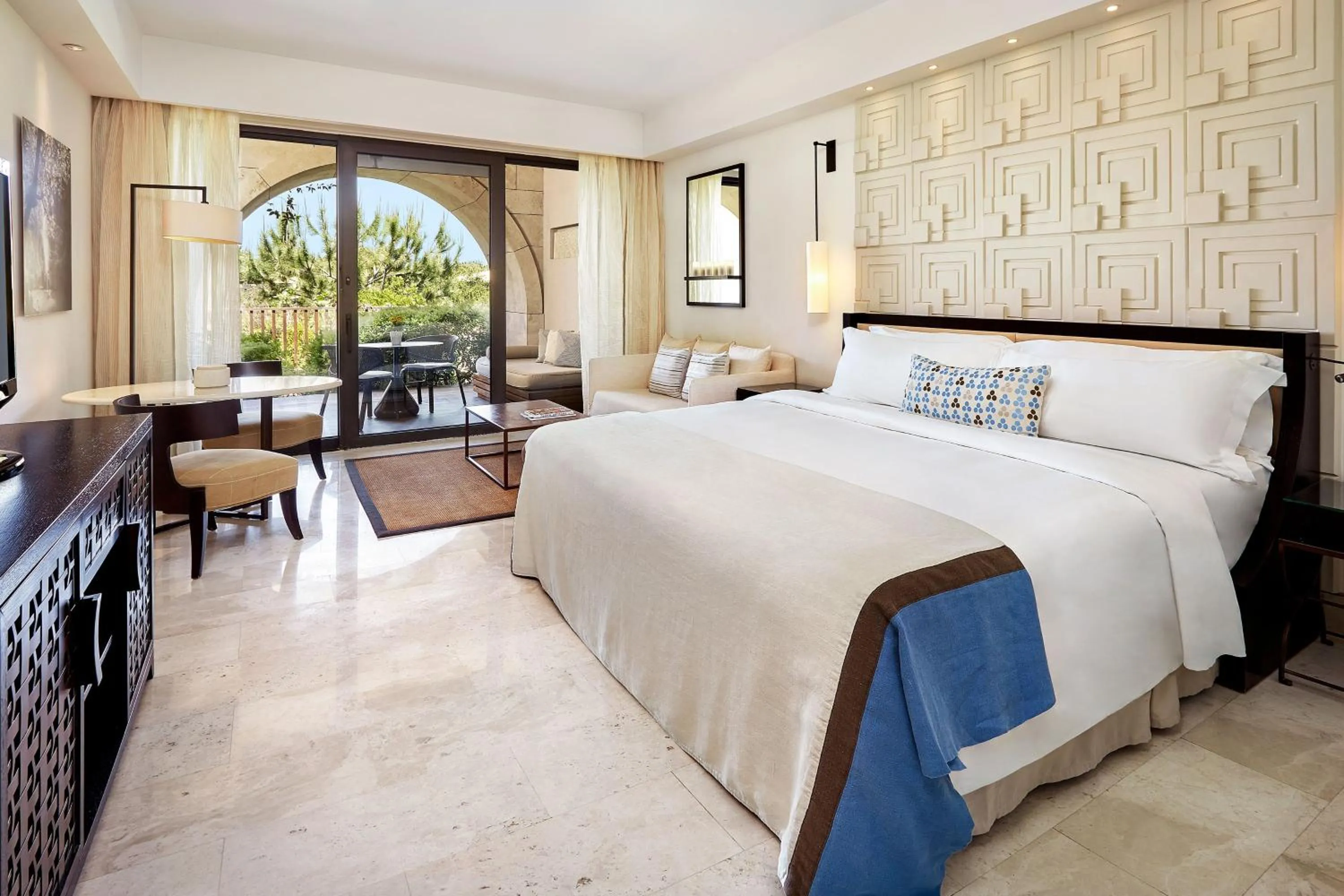Photo of the whole room, Bed in The Romanos, a Luxury Collection Resort, Costa Navarino