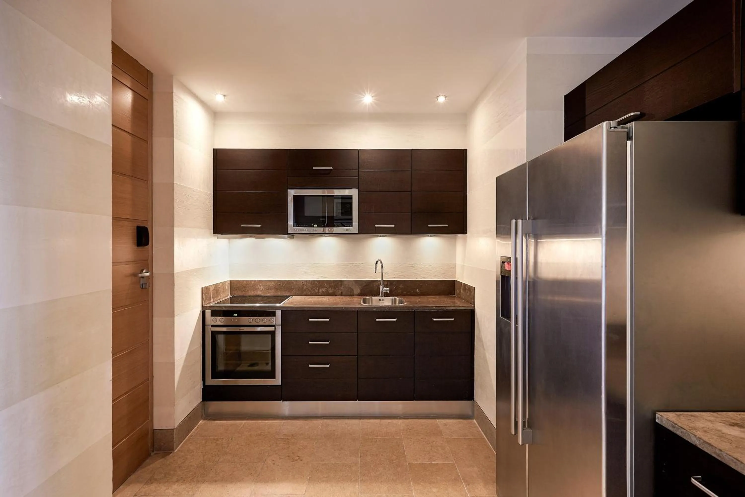 Kitchen or kitchenette in The Romanos, a Luxury Collection Resort, Costa Navarino