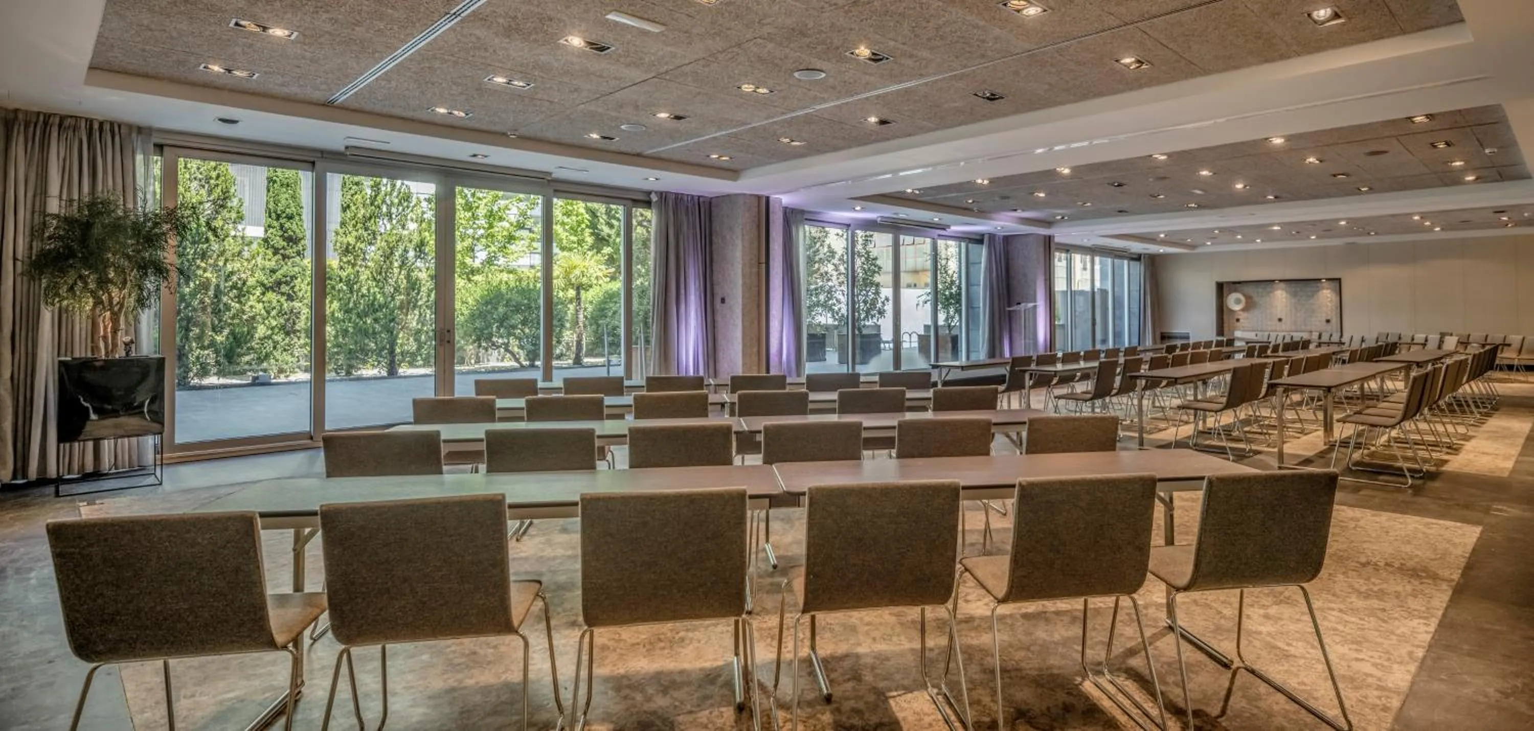 Meeting/conference room in Ilunion Atrium