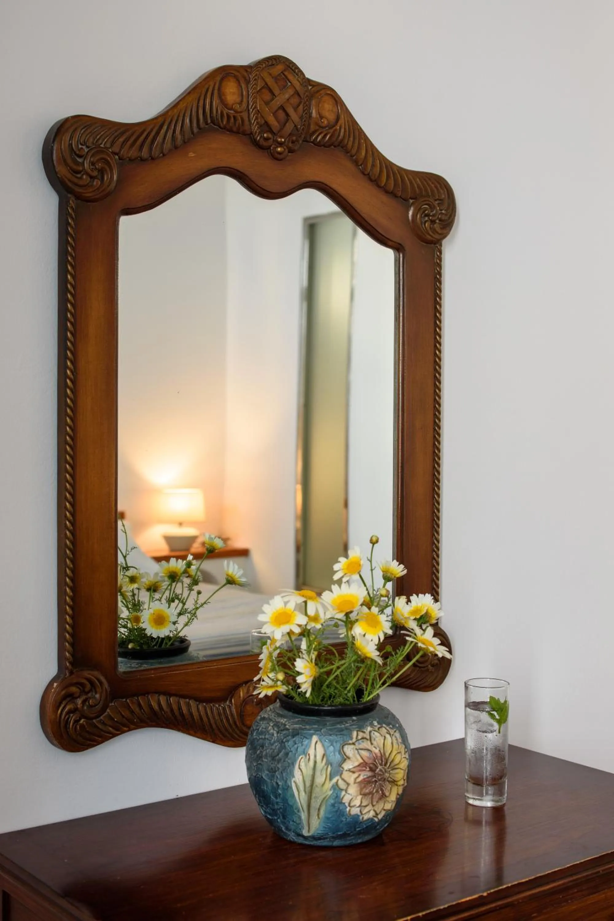 Vallas Apartments & Villas